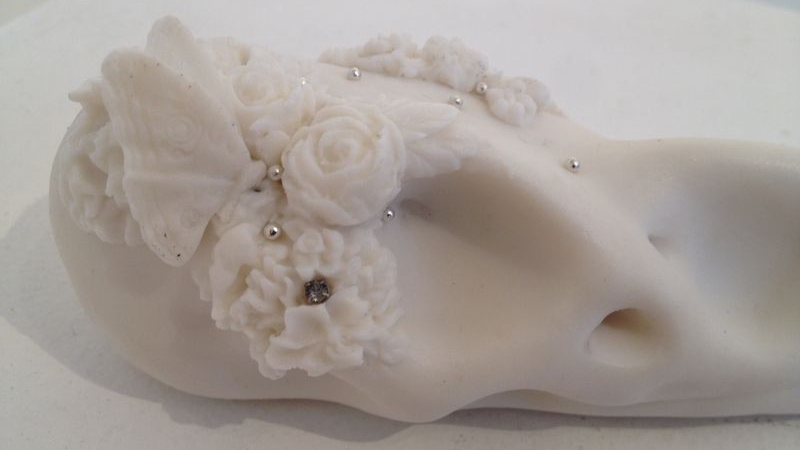  White raven  porcelain with crystal detail - detail  £150 