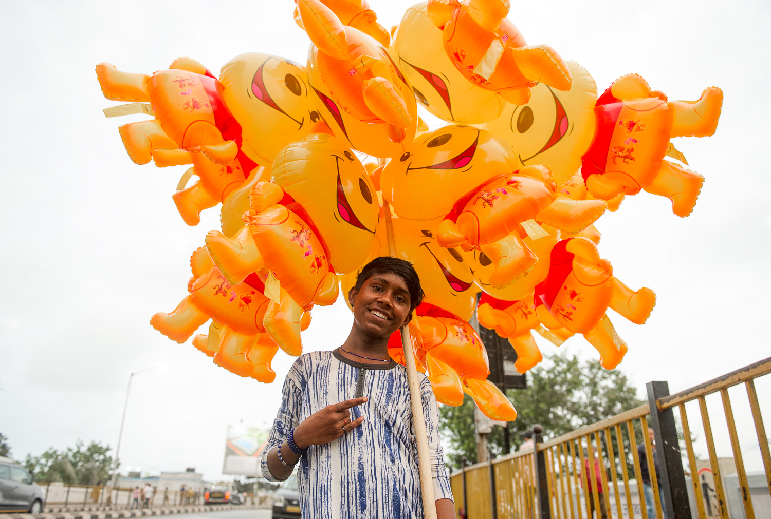  Boy selling balloons during Indias day of independence, 2017 