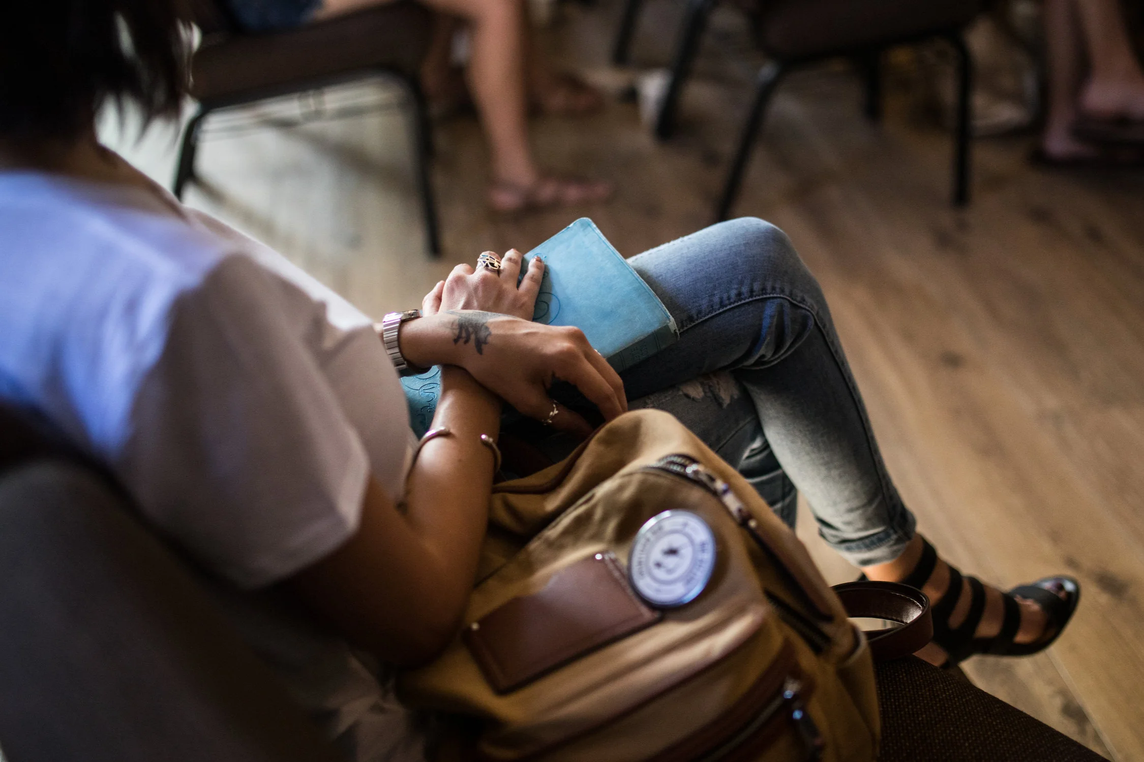 Praxis für Psychotherapie Wiesbaden: Mit Verhaltenstherapie lernen Sie, negative Gedankenmuster zu erkennen und positiver zu denken