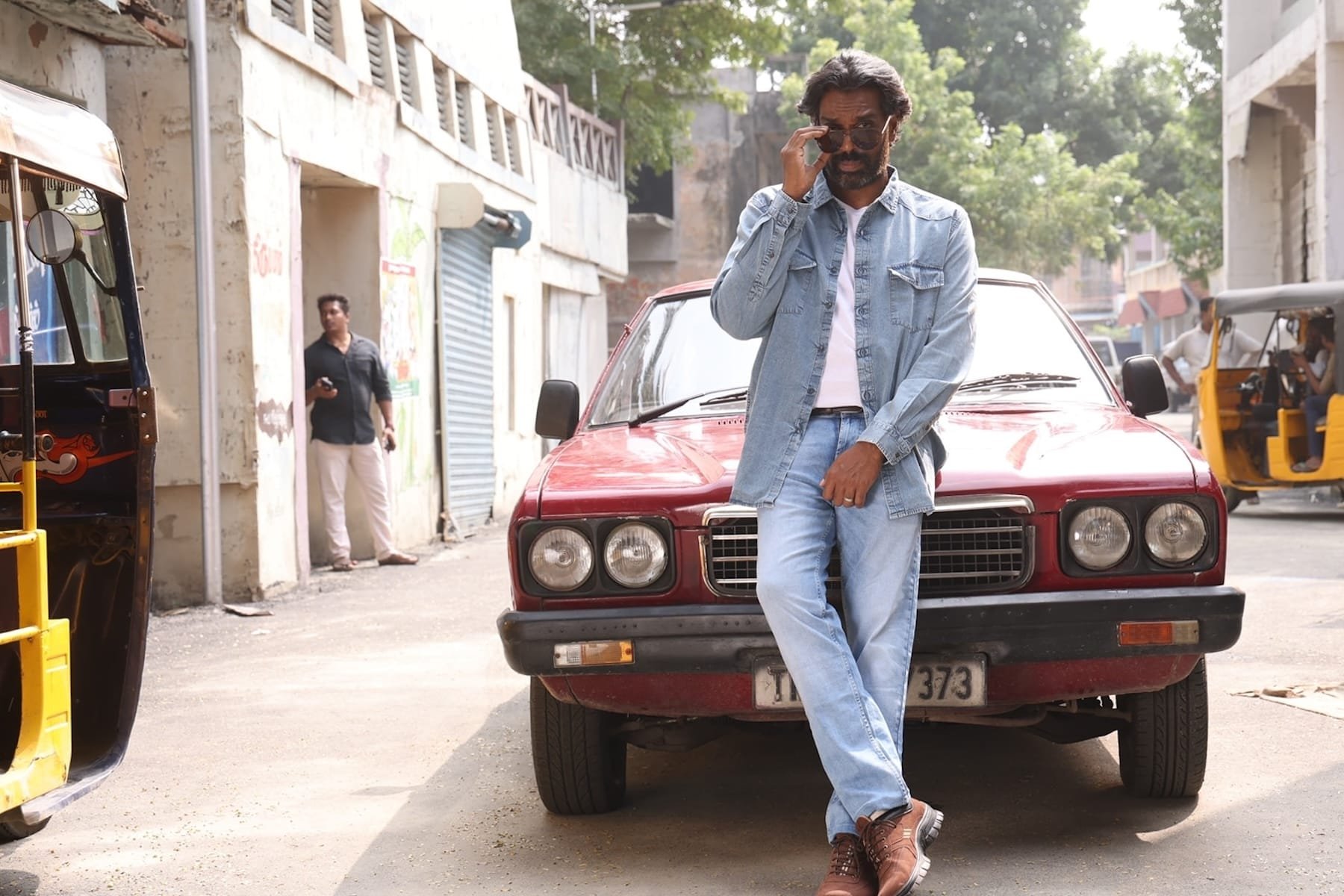 Romesh-Ranganathan-Cant-Knock-the-Hustle.jpg