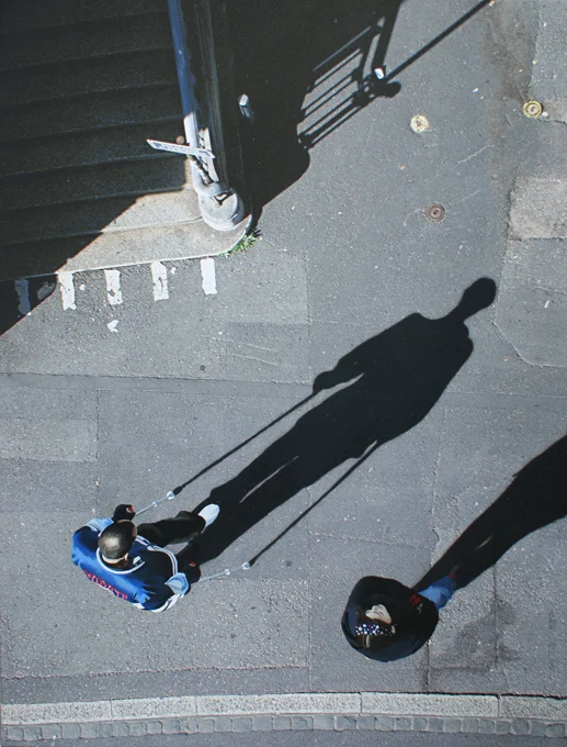 autre-peinture-skieur-des-villes-80x60cm-technique-mixte.jpg