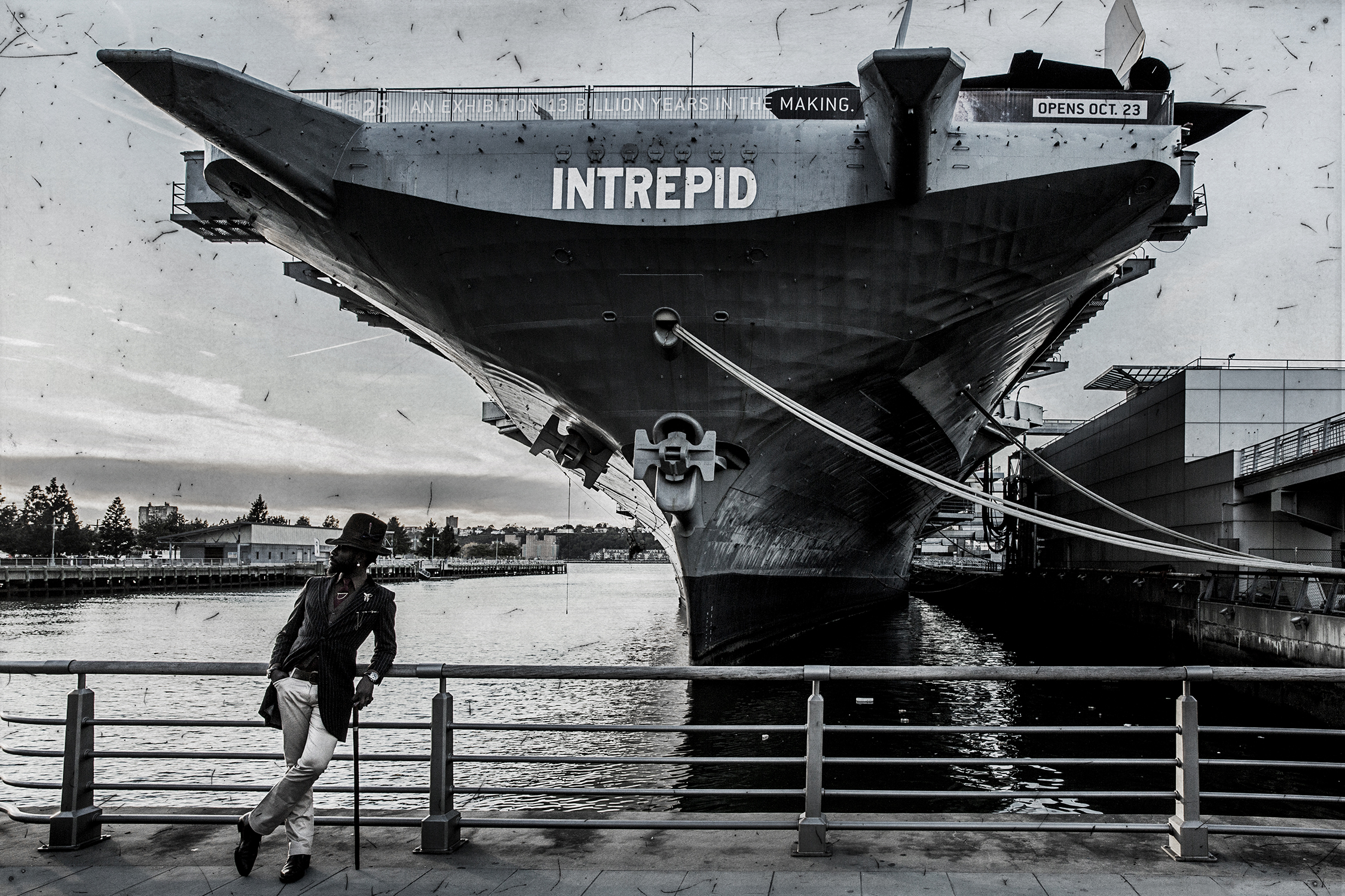  Erik, Intrepid, Manhattan.  Photographie &amp; technique mixte, 40 x 50 cm.  1/5  1400 €       