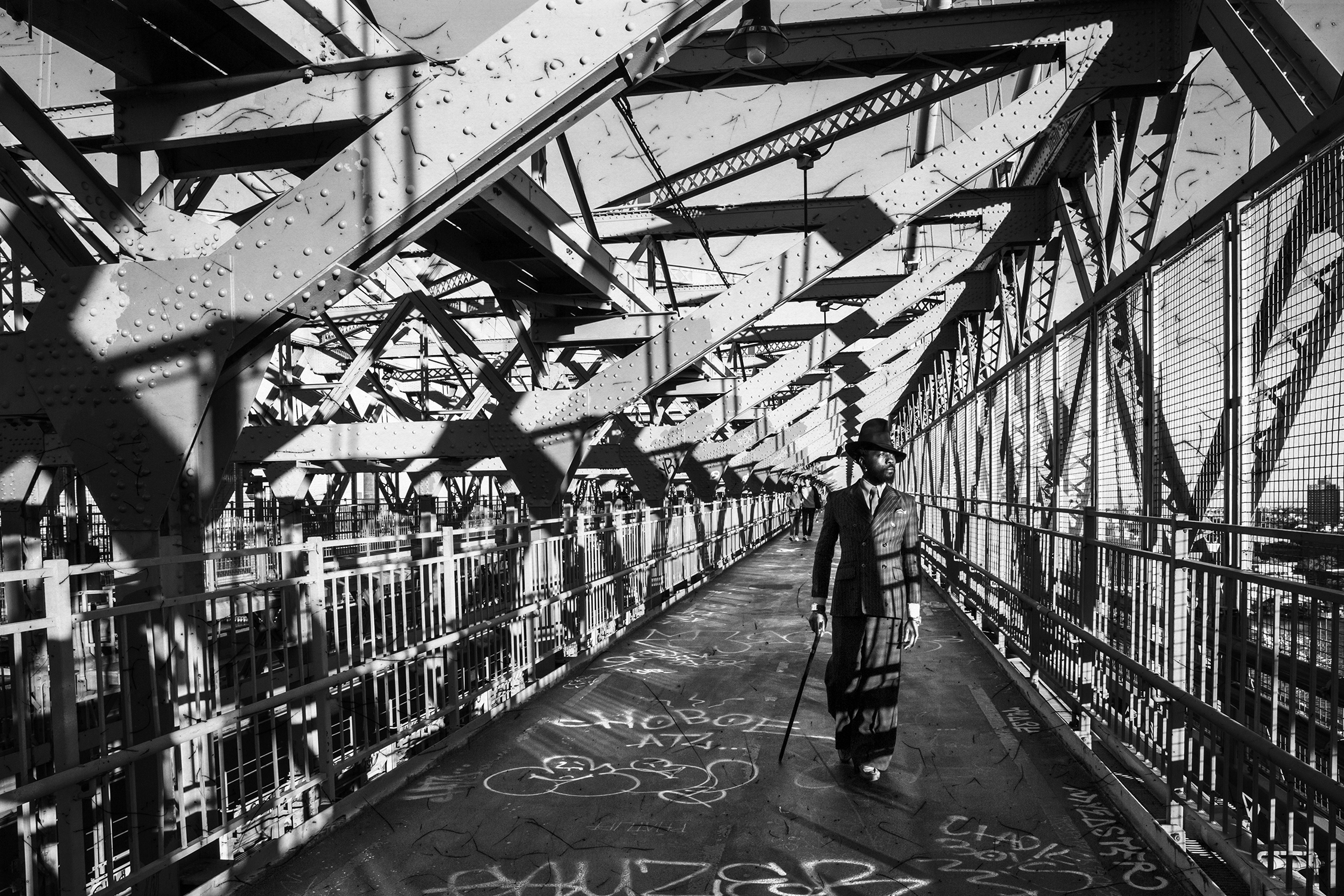  Erik, Williamsburg Bridge.  Photographie &amp; technique mixte, 40 x 50 cm.  1/5  1400 €       