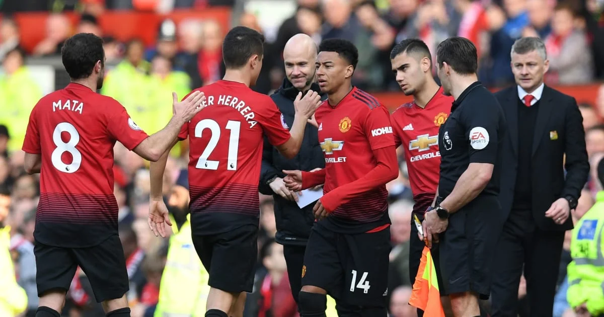 fbl-eng-pr-man-utd-watford-5ca062fb2e4316cdee000001.jpg