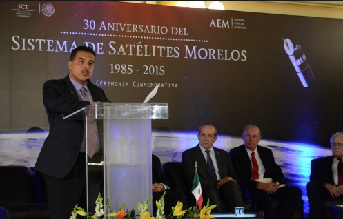 josespeakingwsatelitesmorelos.jpg