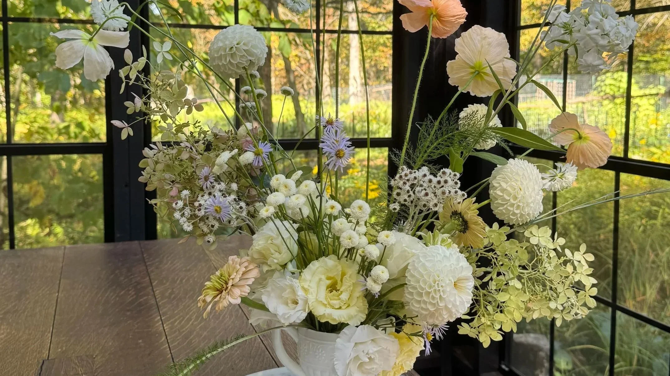 Pale lisi-poppies-dahlias.jpg