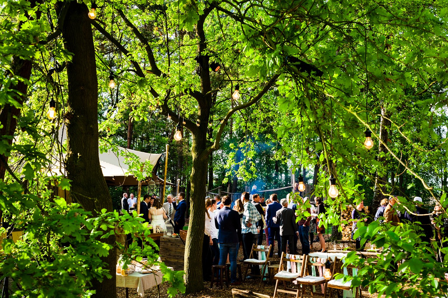 132_festival-bruidsfotografie-trouwreportage-eindhoven-marijke-krekels-0824.jpg