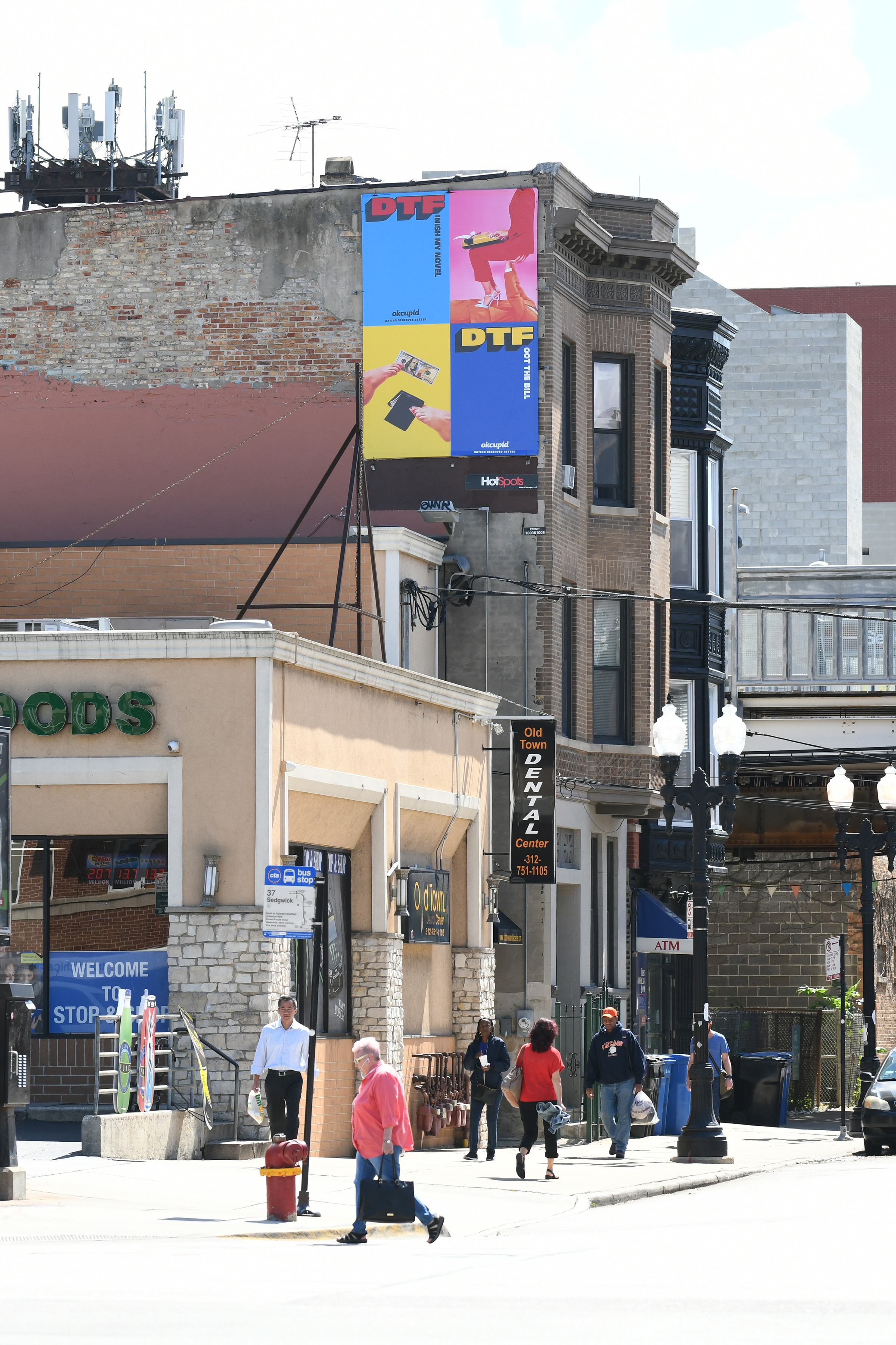 Billboards in Old Town: Chicago Out-of-Home Advertising to Inspire Your Next Marketing Campaign