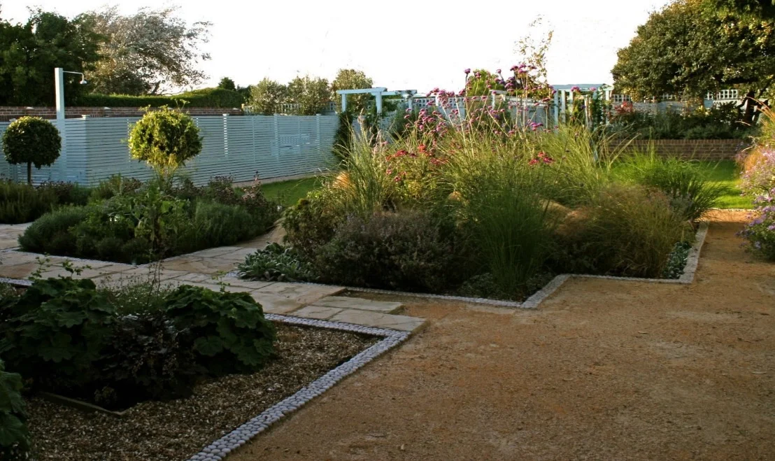 Large garden 17.jpg