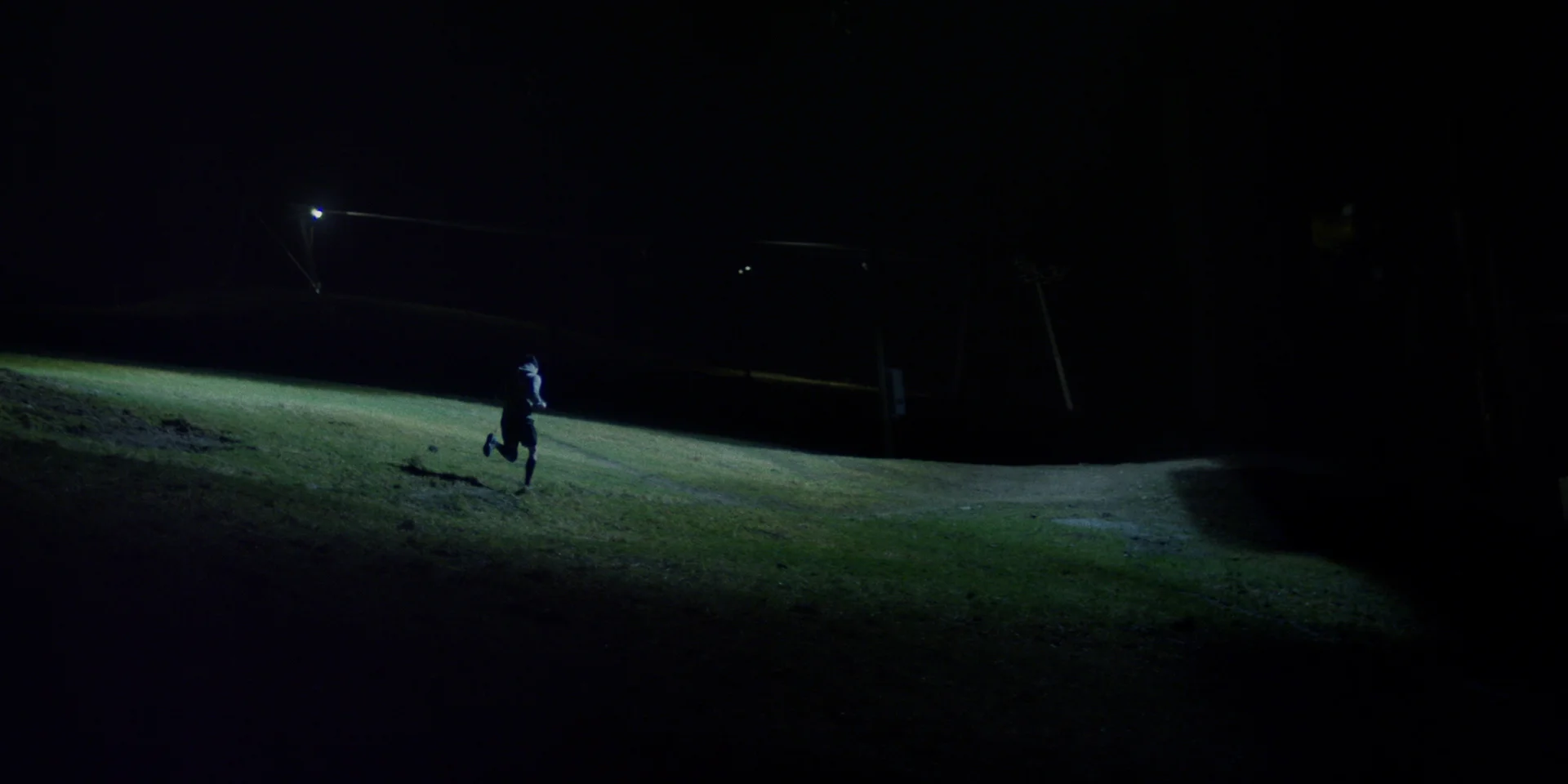 Rehband_1_min_dir_cut_prores.00_00_31_21.Still005.jpg