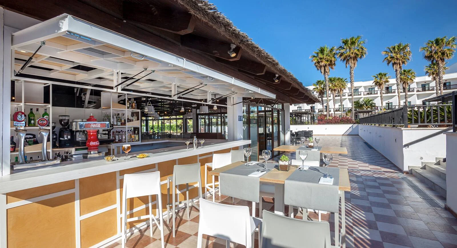 236-restaurant-120-hotel-barcelo-cabo-de-gata_tcm20-136683_w1600_h870_n.jpg