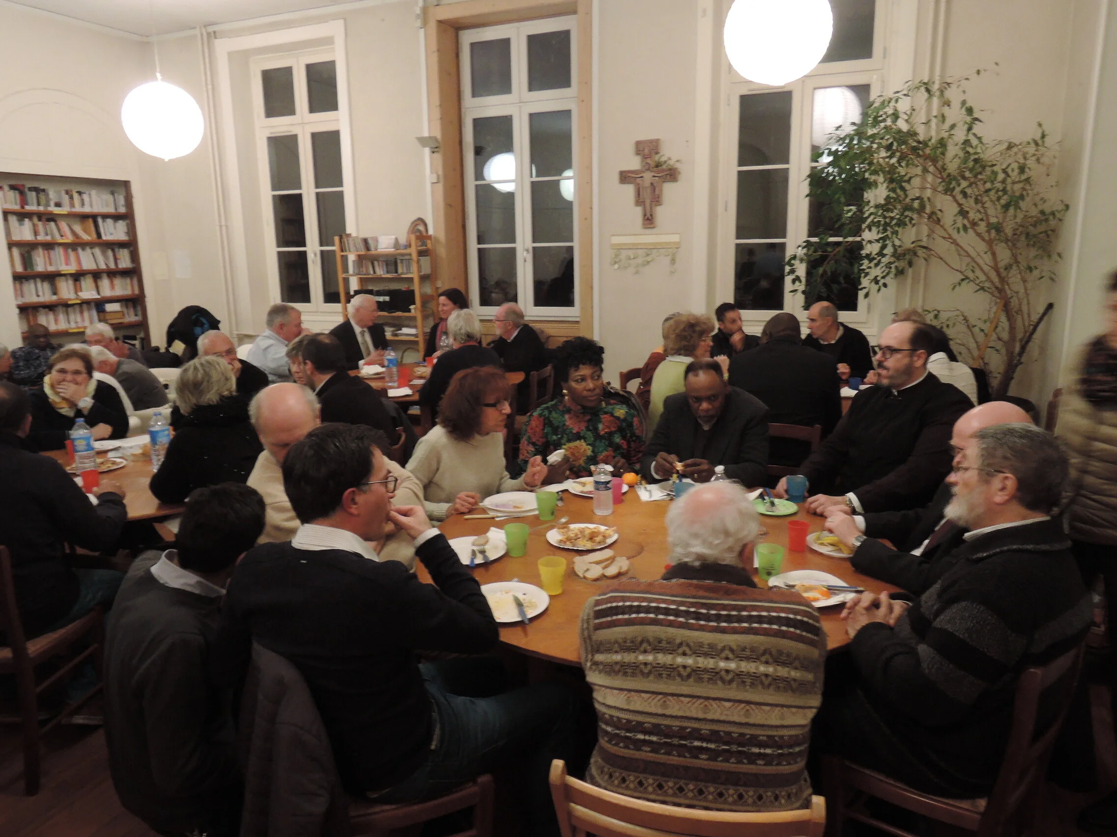 Repas convivial avec des membres d’Eglises sur Lyon, Vienne, St Etienne et Grenoble
