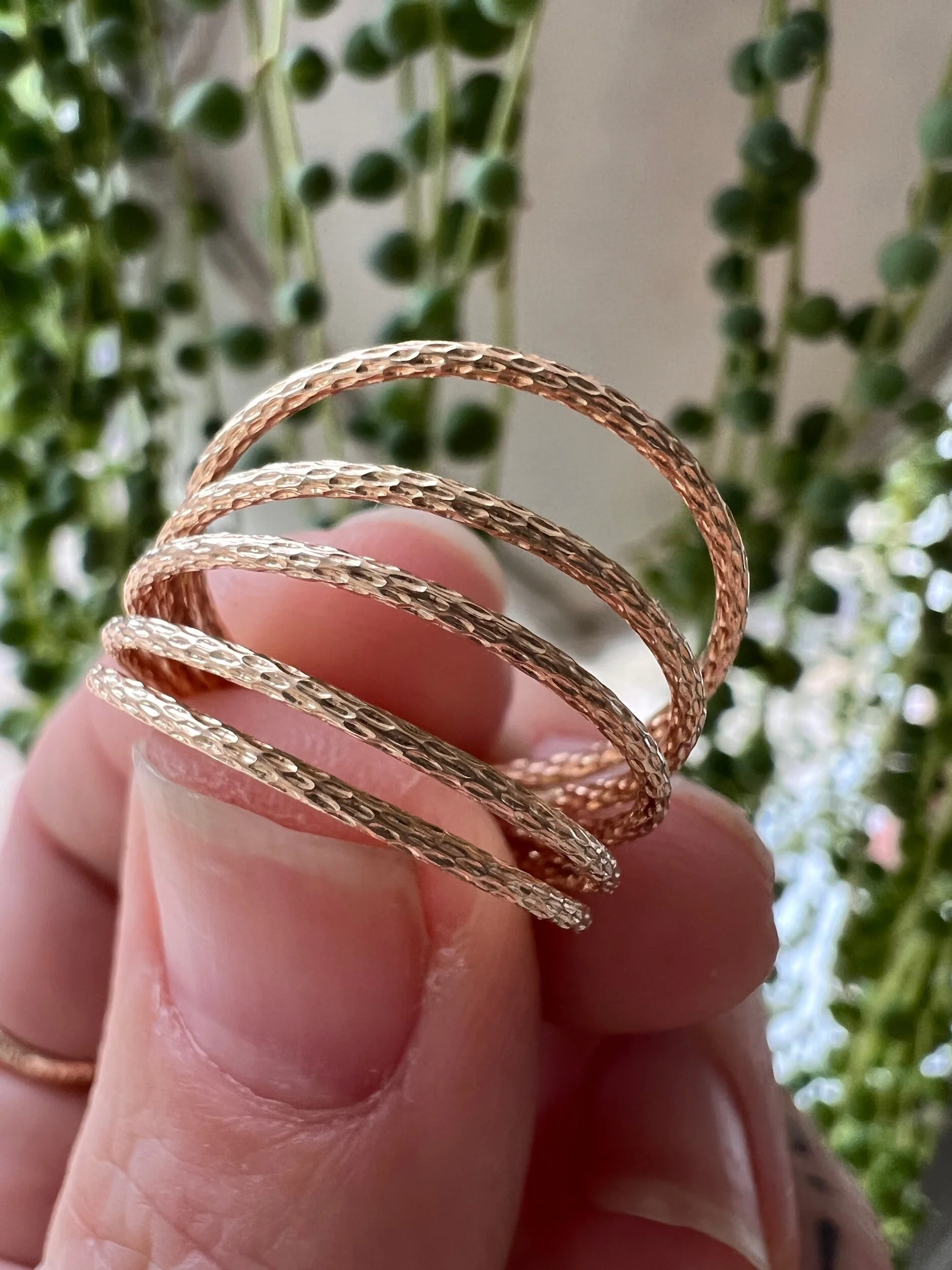 EEF8BA14-0290-4534-88C5-0183E756C48E