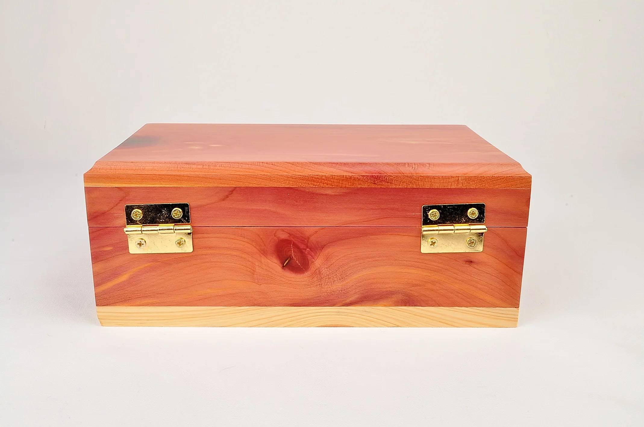 cedar urn 7.jpg