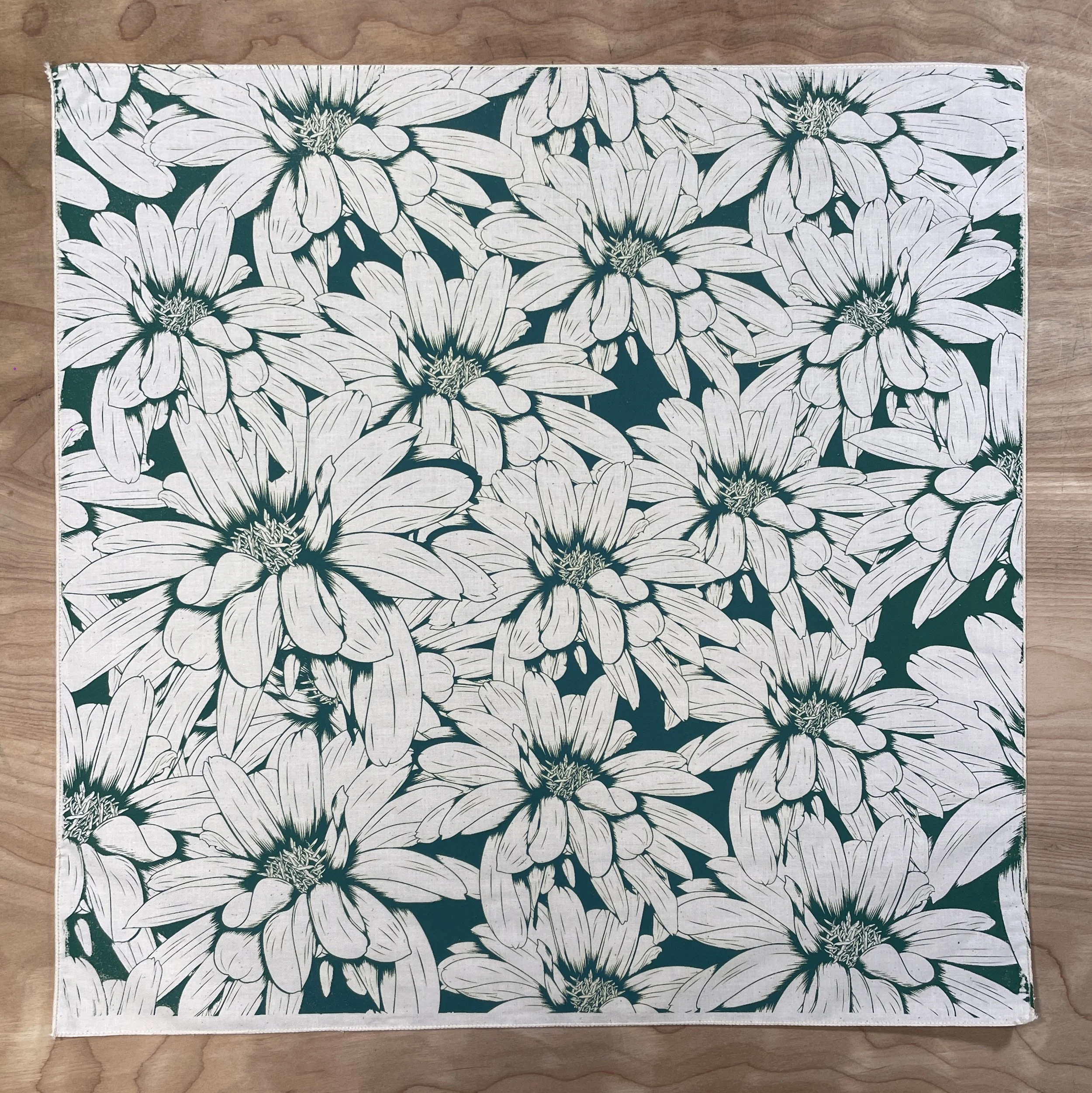 Dhalia Bandana White Old Growth Creative Nick Nortier.JPG