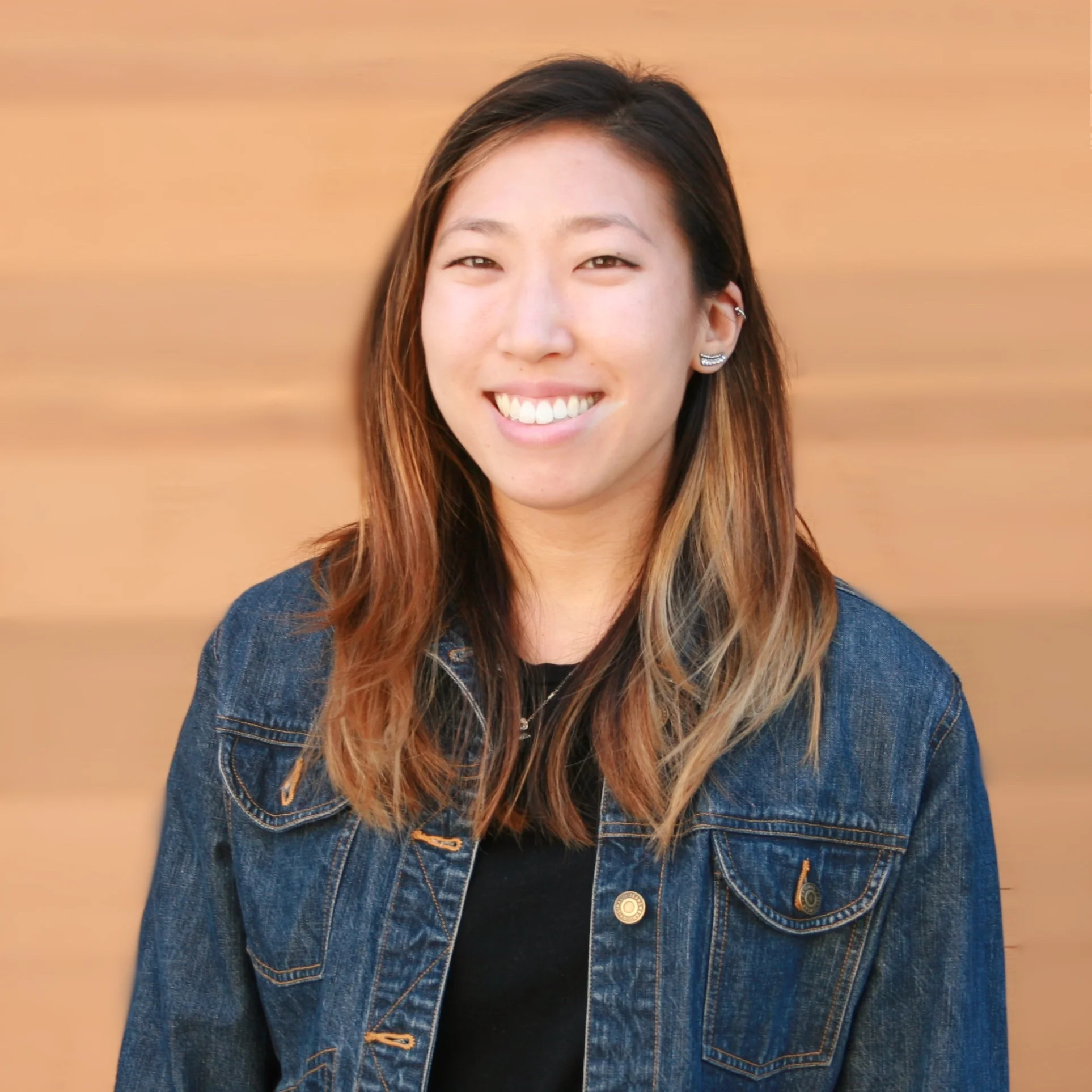 Jane Chong - Senior Account Manager Jane joined Magnum PR after working for two publishing houses (Harper One, an imprint of HarperCollins, and Chronicle Books) leading campaigns in the Cookbook, Health, Business, Spirituality and New Age verticals. There, she secured local and national media coverage for her authors. Jane's love for food and restaurants developed at a young age while assisting her chef parents in the kitchen of their catering company in Los Angeles. Jane graduated from UC Berkeley in 2012 with a degree in English.