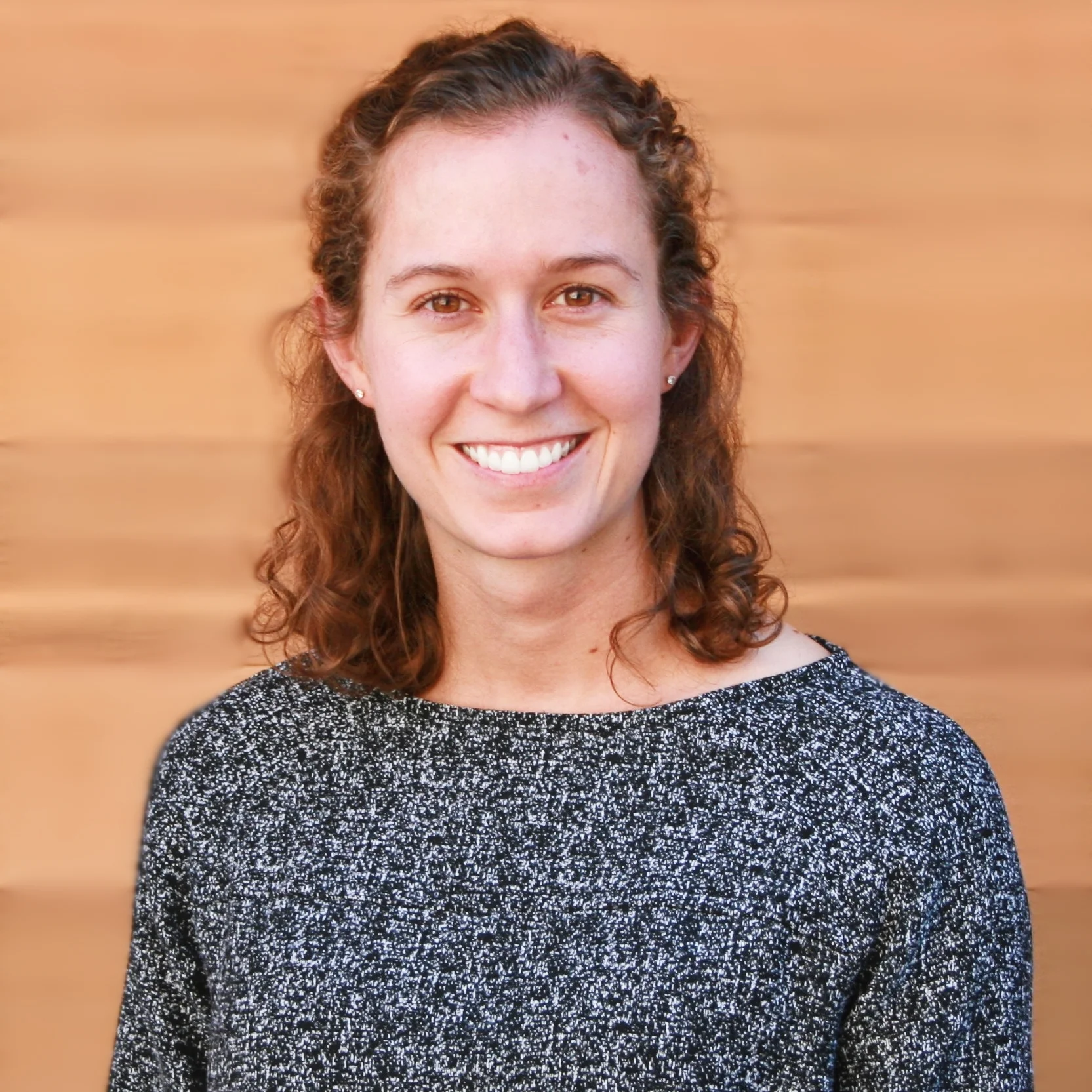Kelsey Erickson - Director of Business Operations Kelsey leads business strategy for Magnum PR, including financial modeling of our business, pricing & competition analysis, and financial operations. Kelsey began her career as a management consultant, where she helped Fortune 200 leaders create and execute strategic initiatives to drive their businesses. She joins us from Salesforce, where she played a key advisory role to sales management to help achieve aggressive targets.