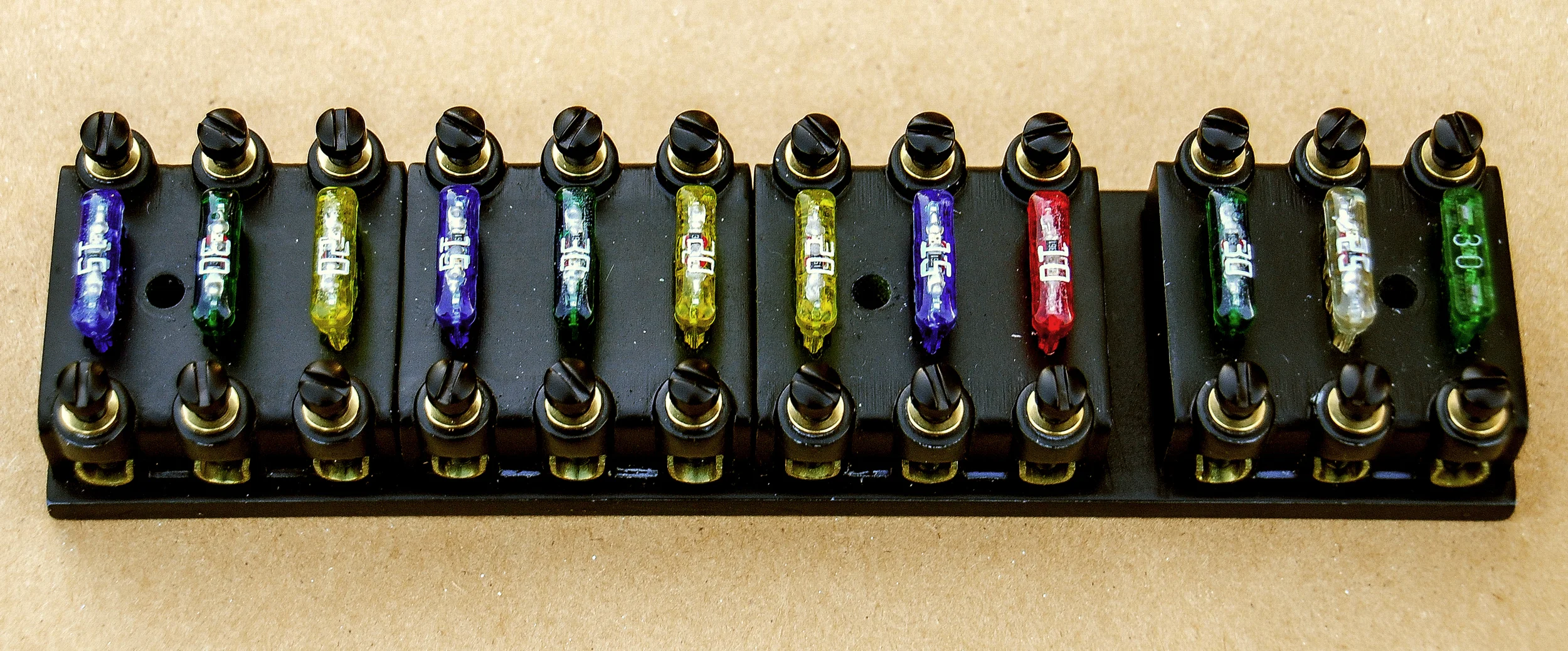 Fuse Block.jpg