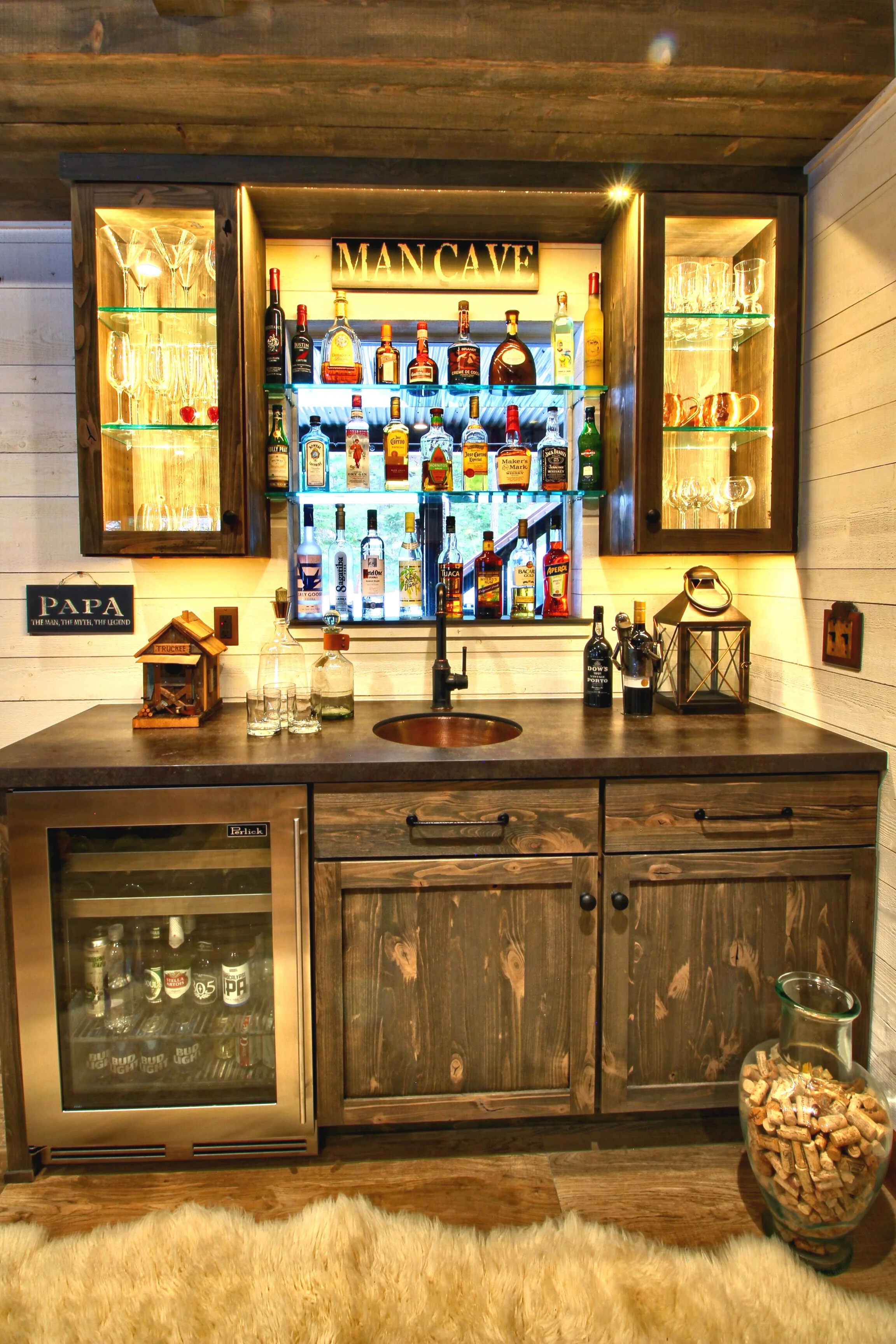 Bar.jpg