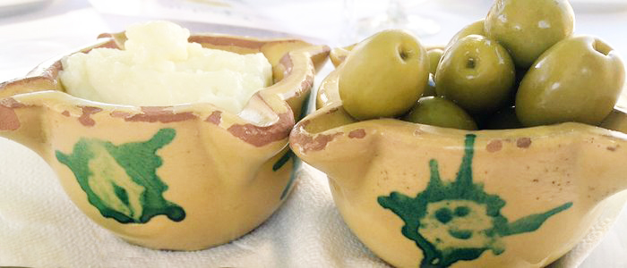 the pungent local aioli made of virgin olive oil, garlic, salt and lemon. So satisfying on a piece of country bread.