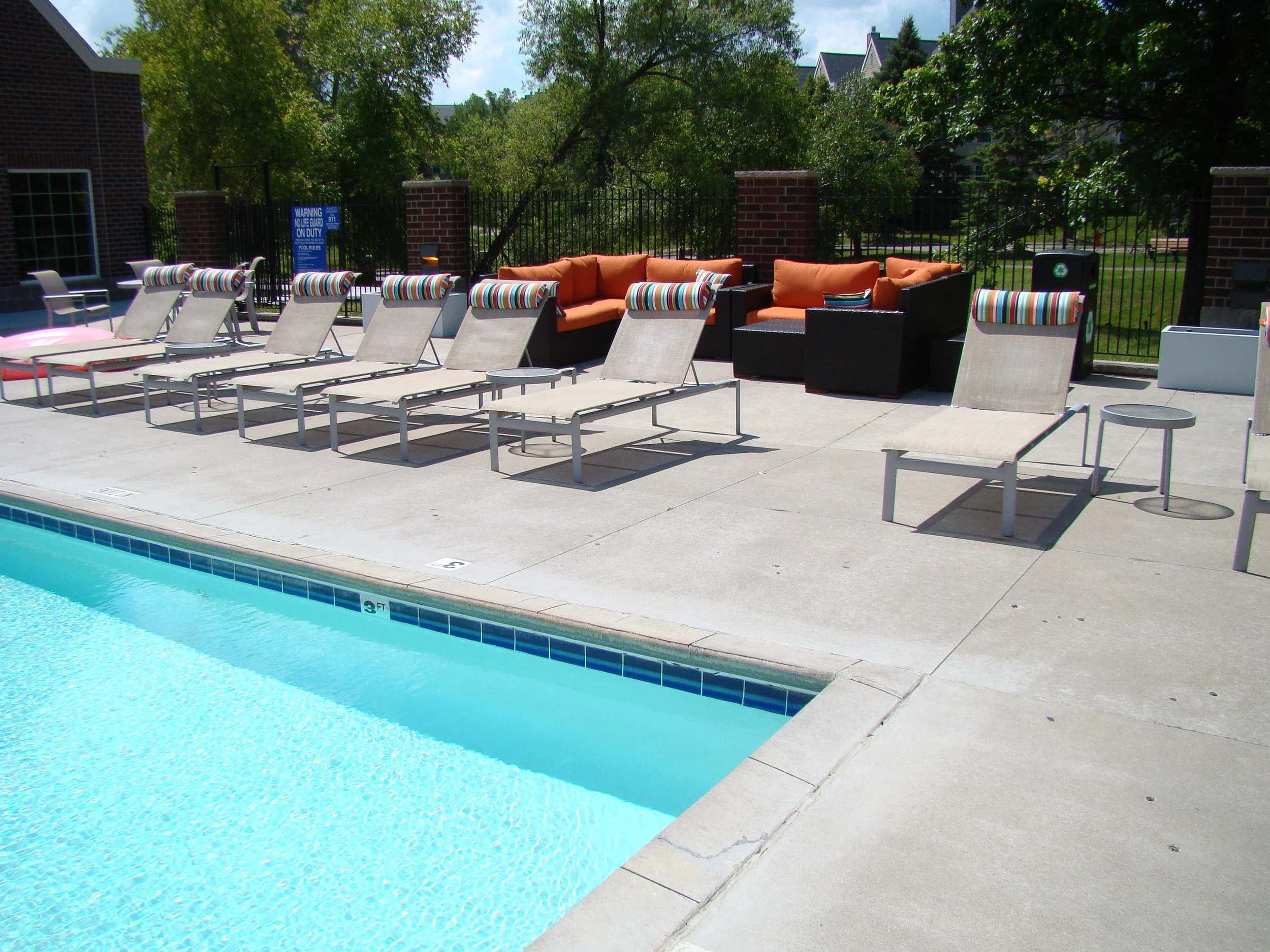 Gates at Carlson Apartments, Minnetonka