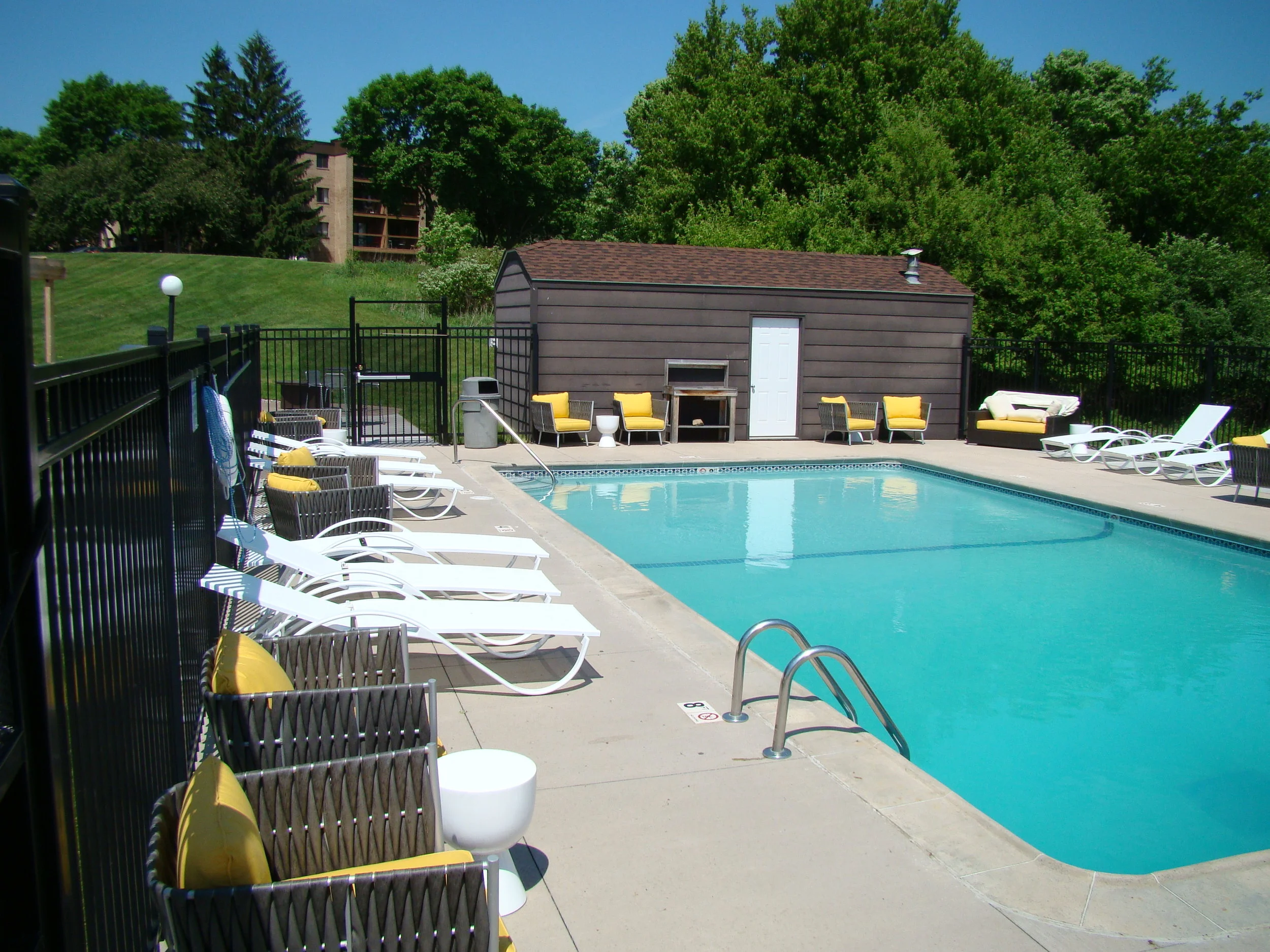 Eden Glen Apartments, Eden Prairie