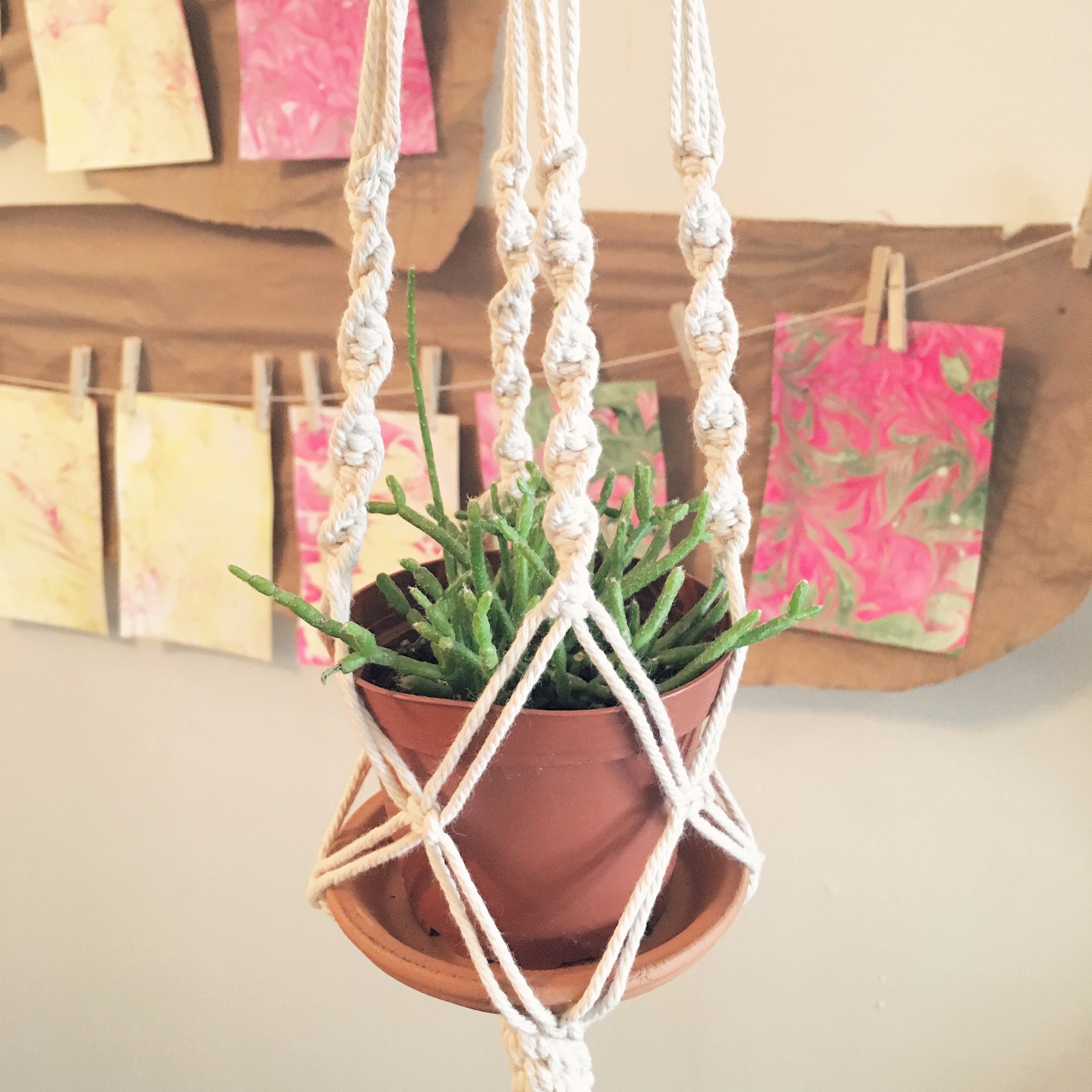 macrame pant hanger.jpg