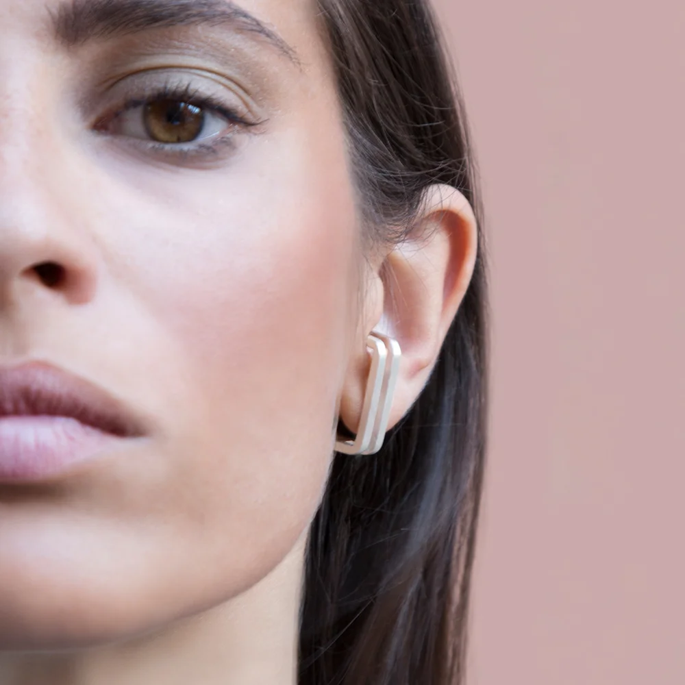 linea.zoom.silver.jpg