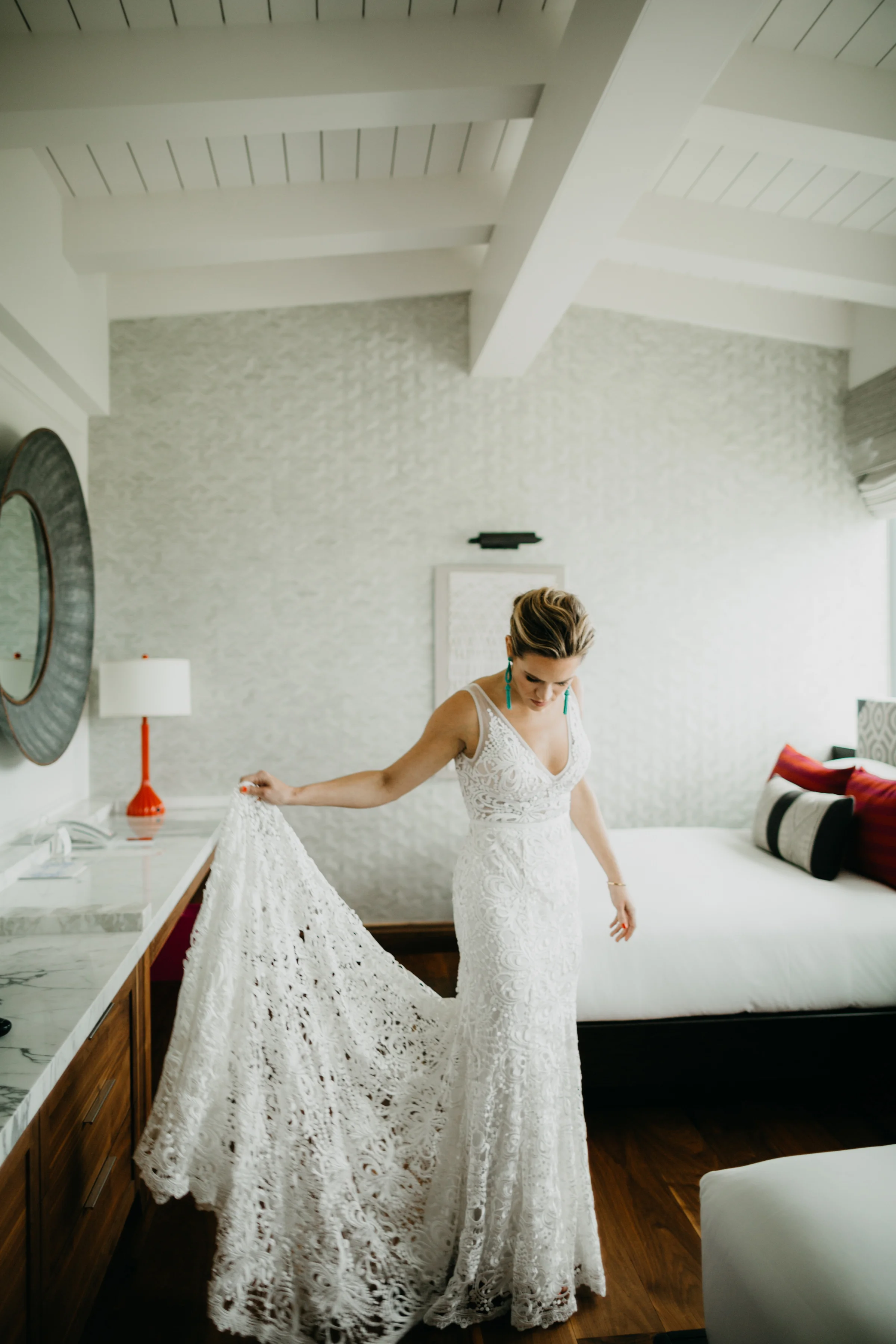 Kristy_Dan_GettingReady-239.jpg