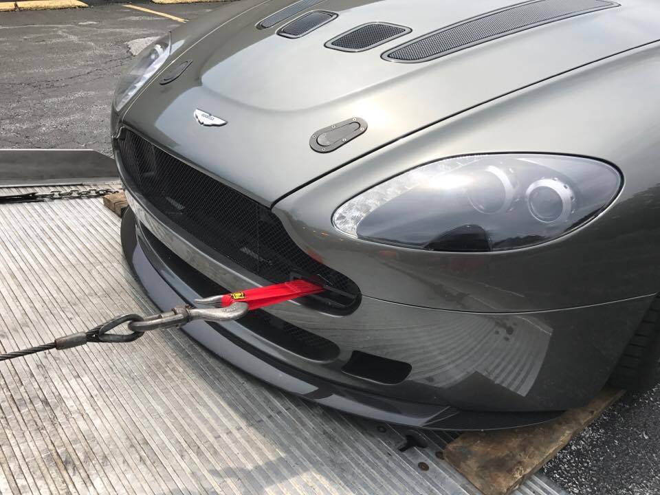 Yes, that tow strap is functional!