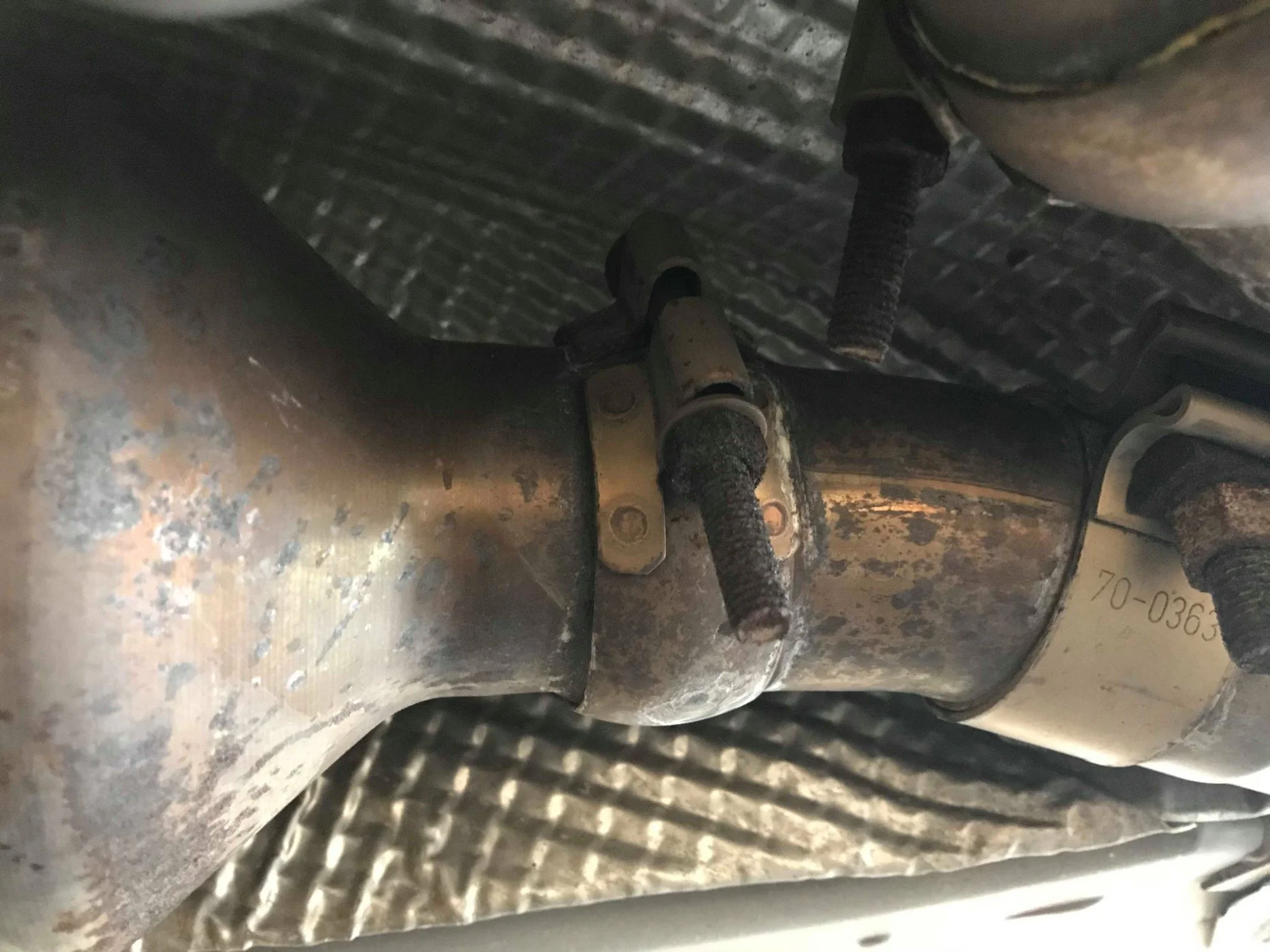 Cat to Mid Pipe Clamps.jpg