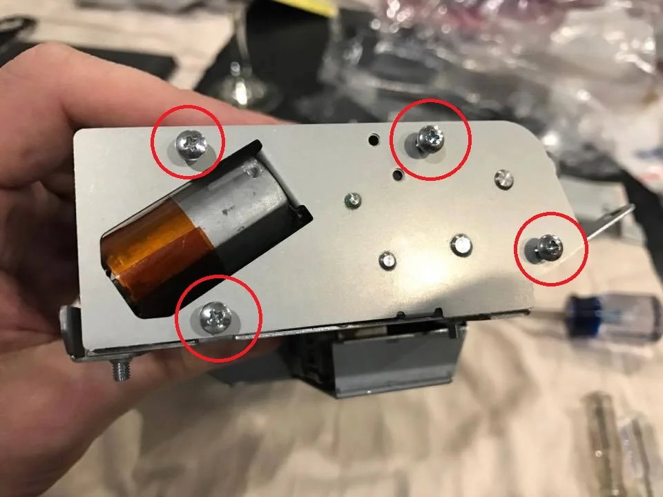 Nav Screen Gear Replacement 05.jpg
