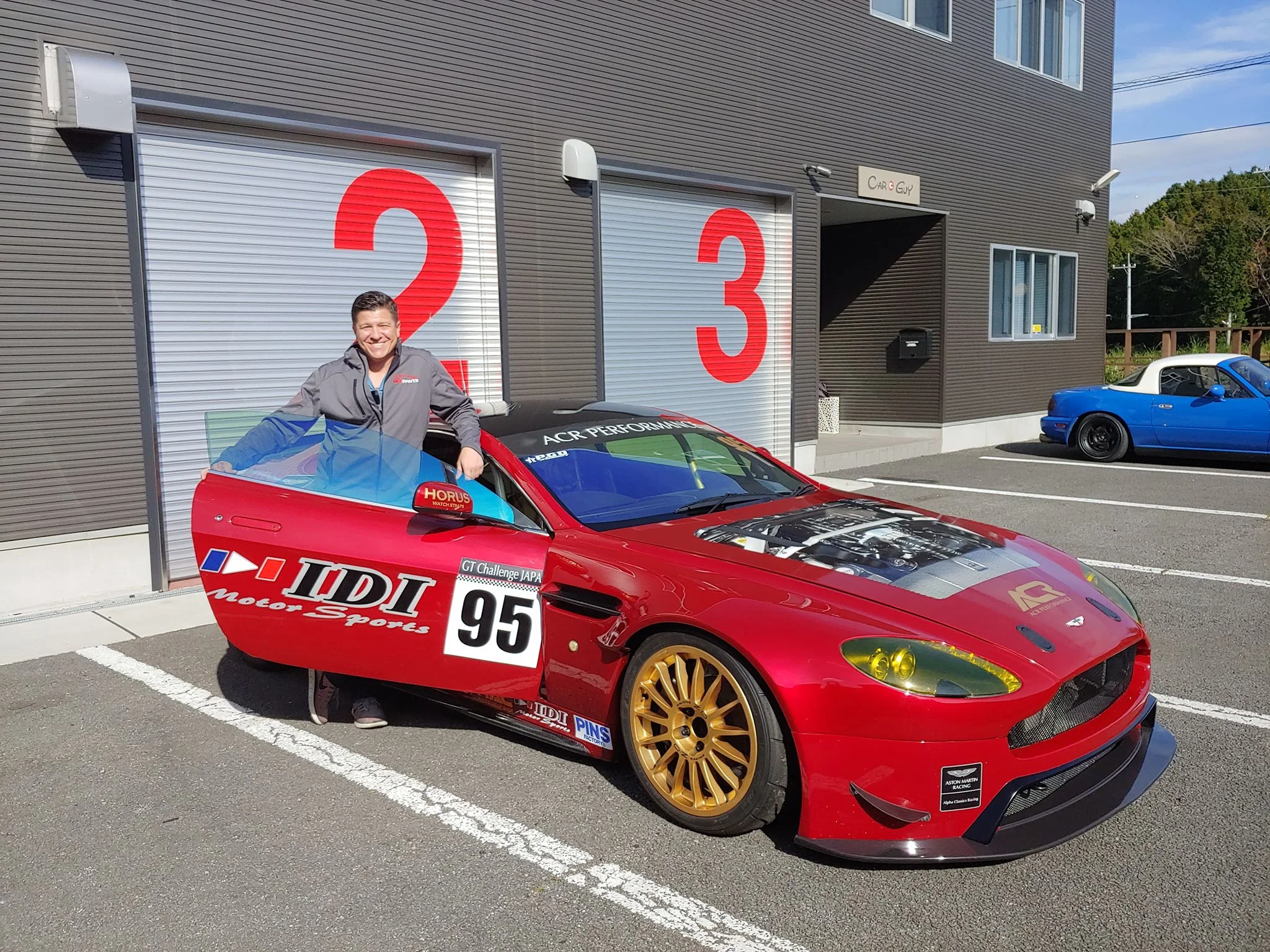 ACR Aston Martin.jpg