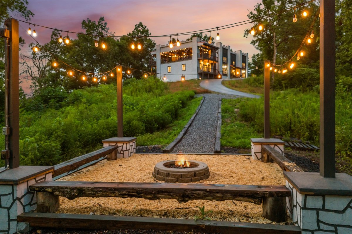 Spaces that scream summer☀️

I've designed vacation rentals with the tiniest little balcony and others with a huge three-story deck &mdash; no matter how big the rental is, outdoor living space is essential in the Smokies! A fire pit, hot tub, pool, 