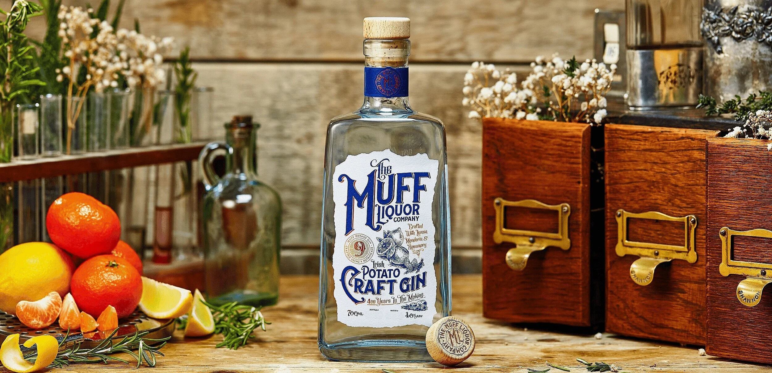 conorsmythdesigns-labeldesign-muffliquorcompanygin.jpg