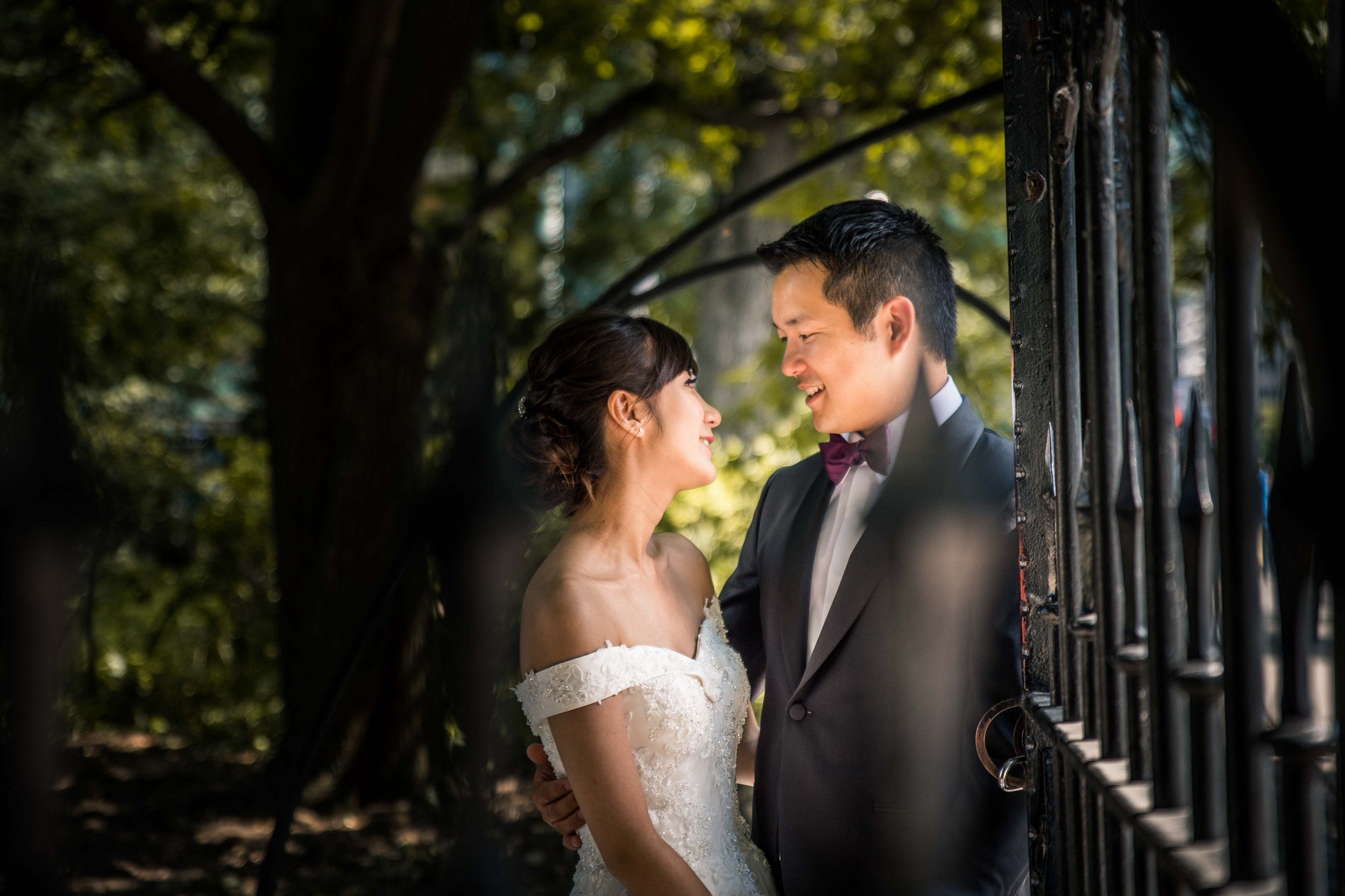 Elegant Downtown Toronto Wedding Photography at Osgoode Hall | Makacek Studios