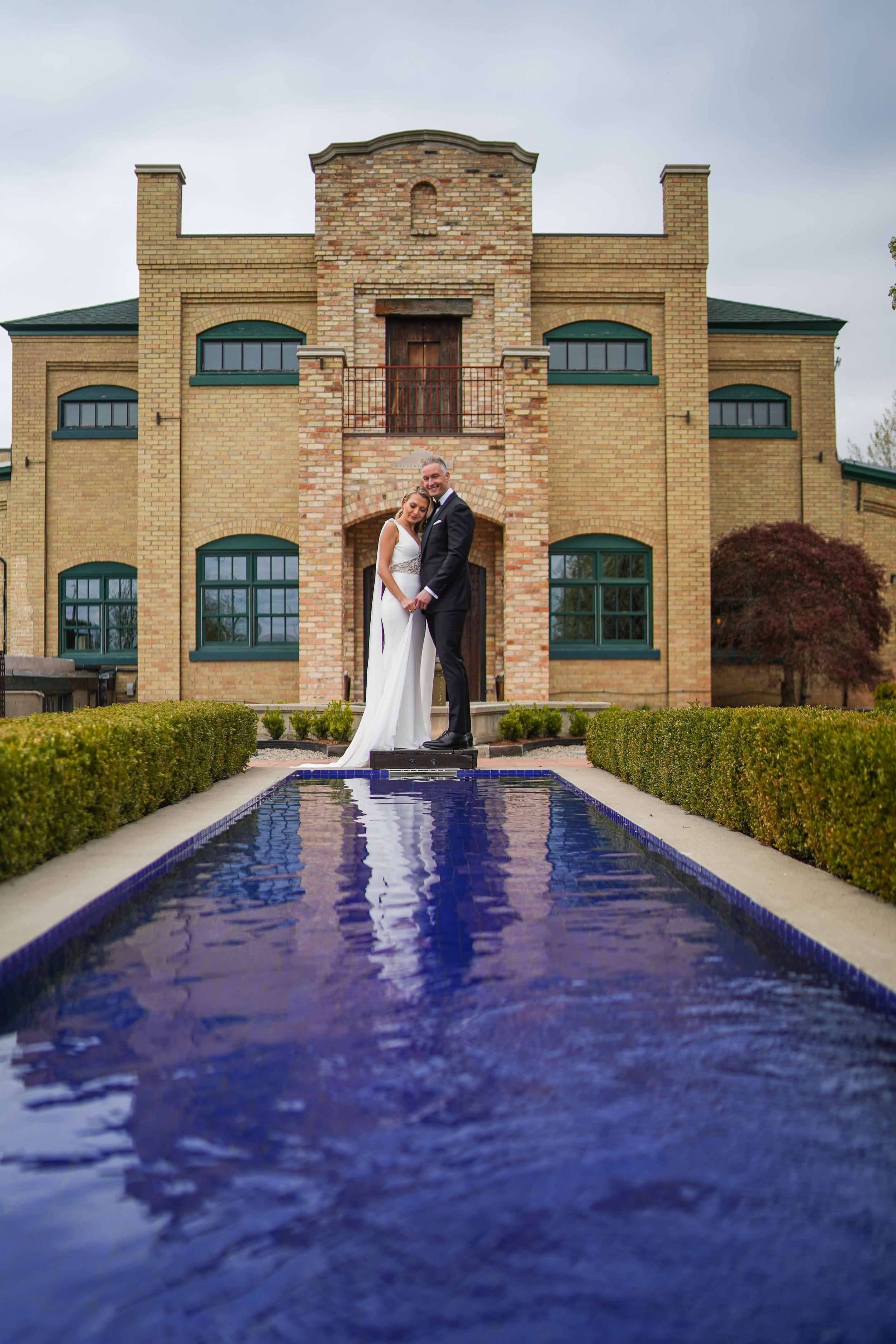 couple-portraits-hacienda-sereda-kitchener-60.jpg