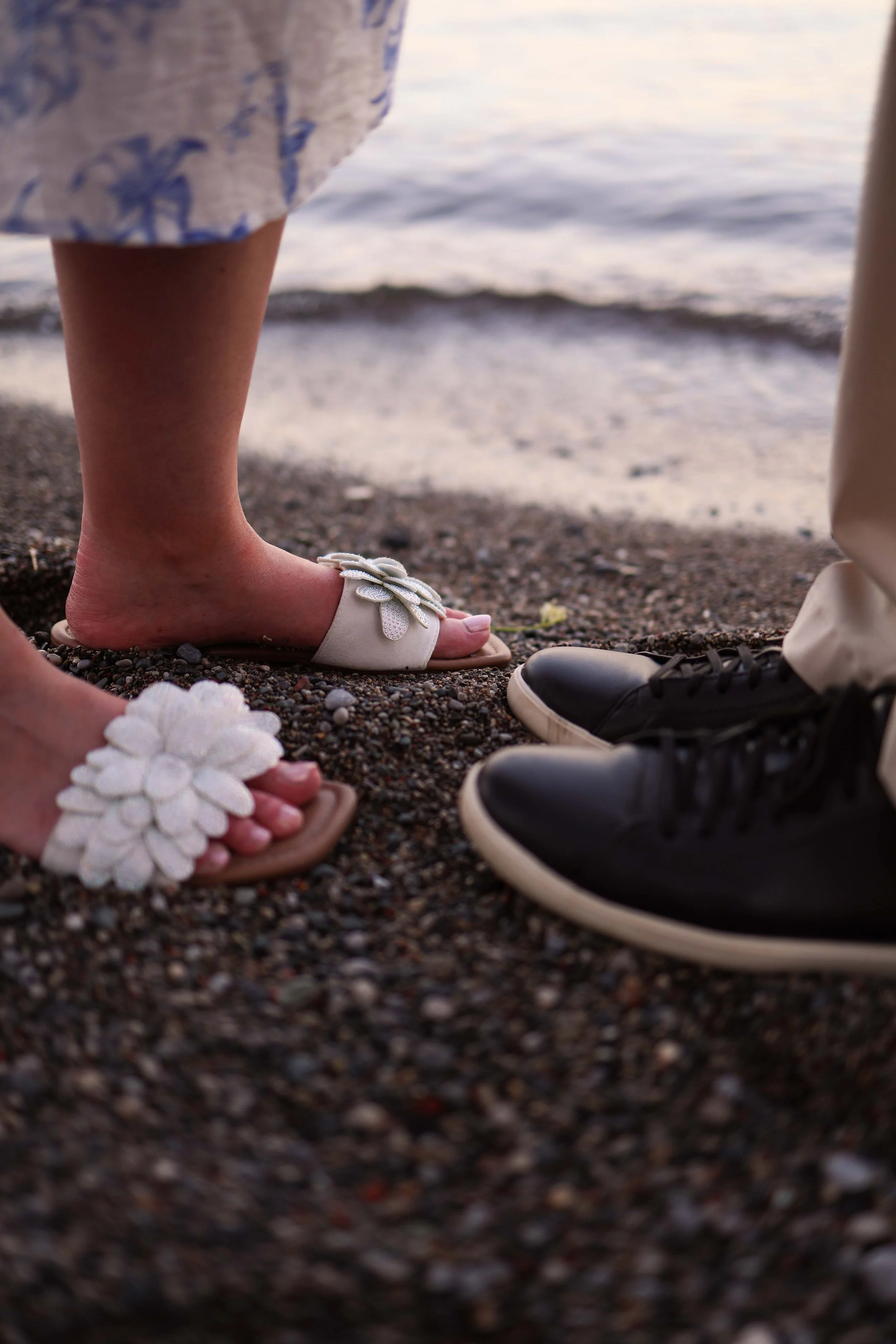 Golden hour engagement photography, Humber Bay Etobicoke
