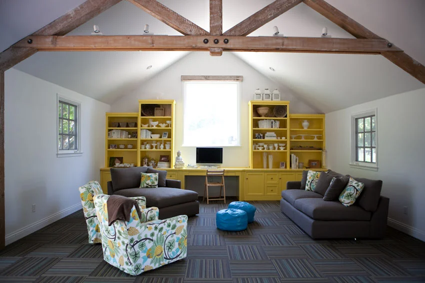 Barn 1.jpg
