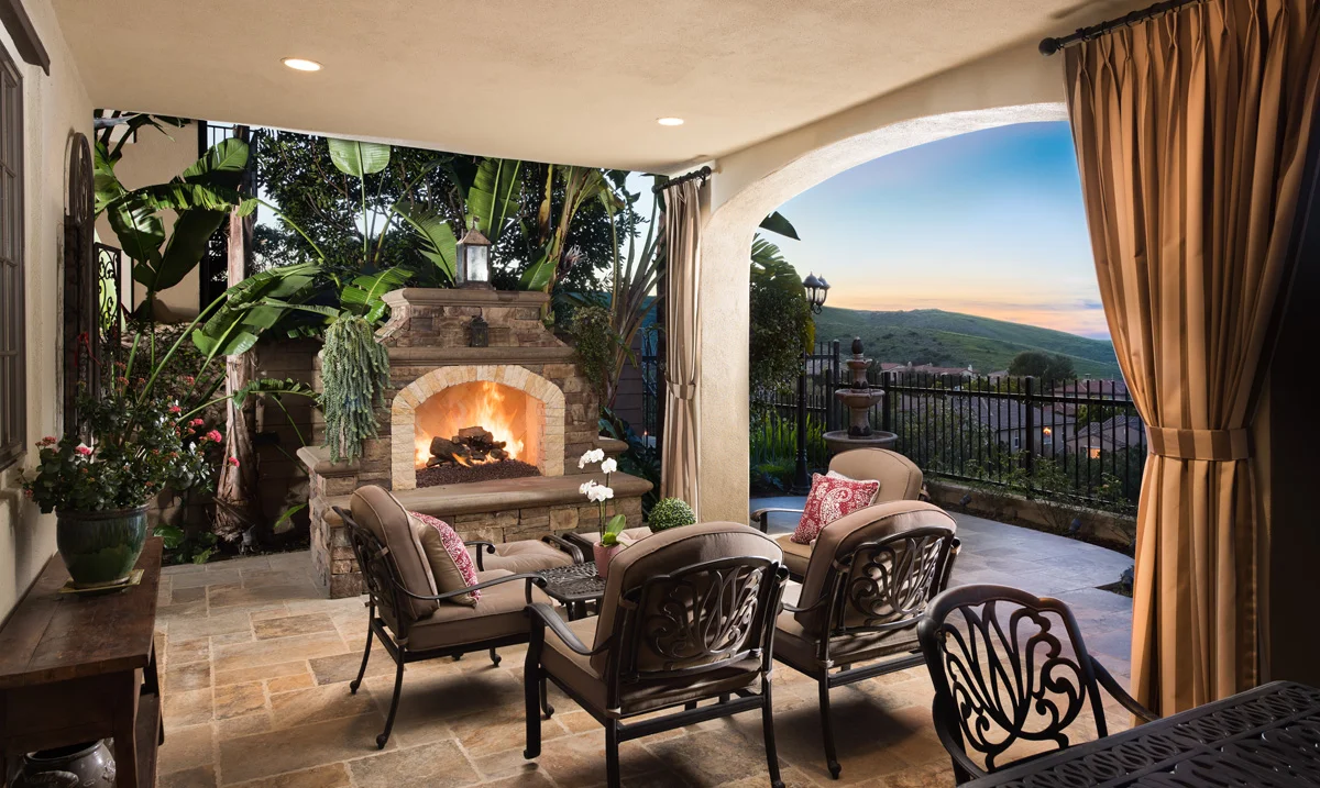39 Balcony_0084.jpg