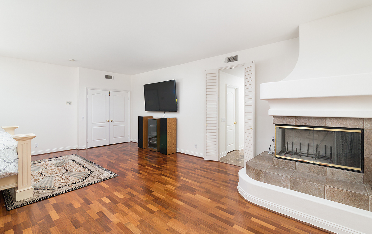 12410 Fairbanks Dr_0037.jpg