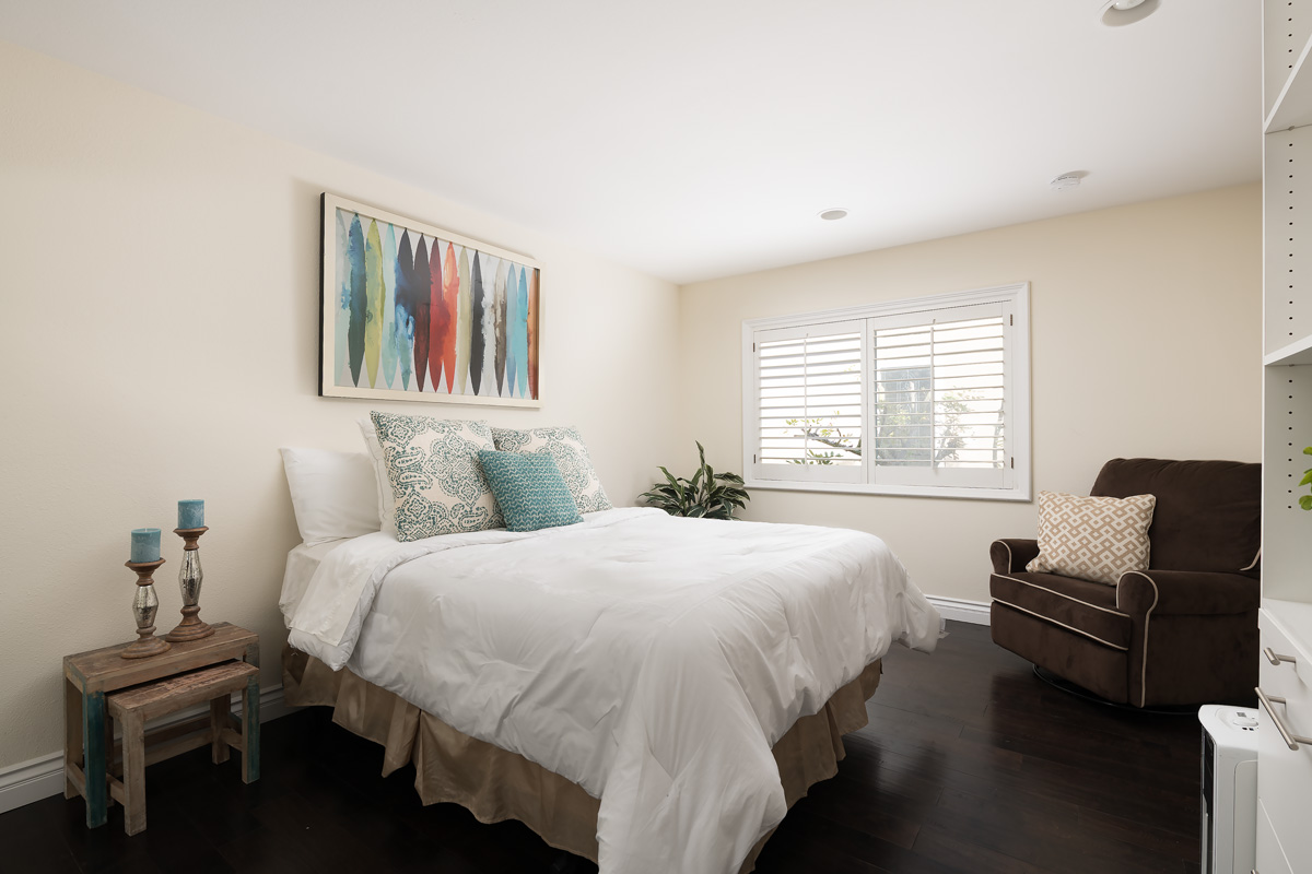 9 Brownsbury Rd_0048.jpg