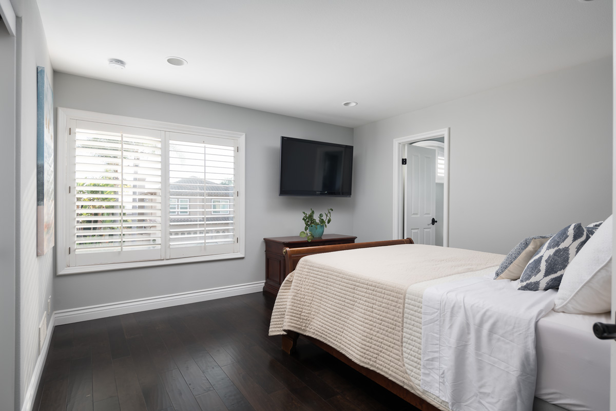 9 Brownsbury Rd_0057.jpg