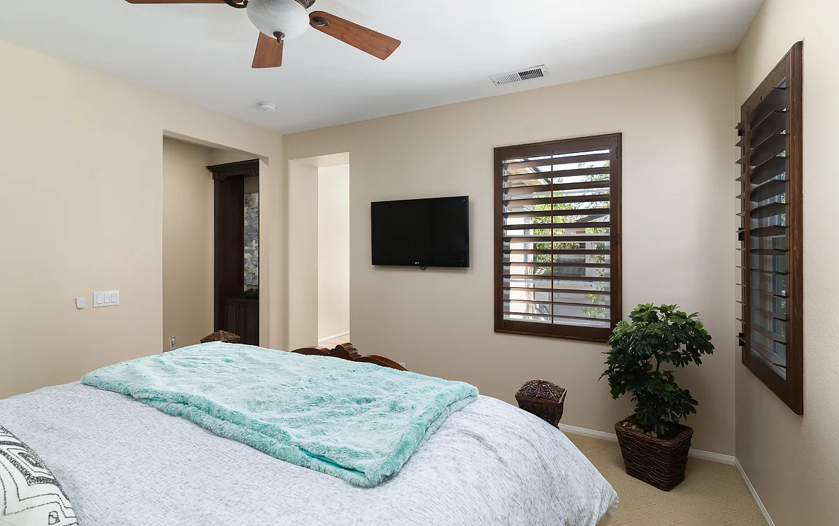 103 Canopy_0188.jpg