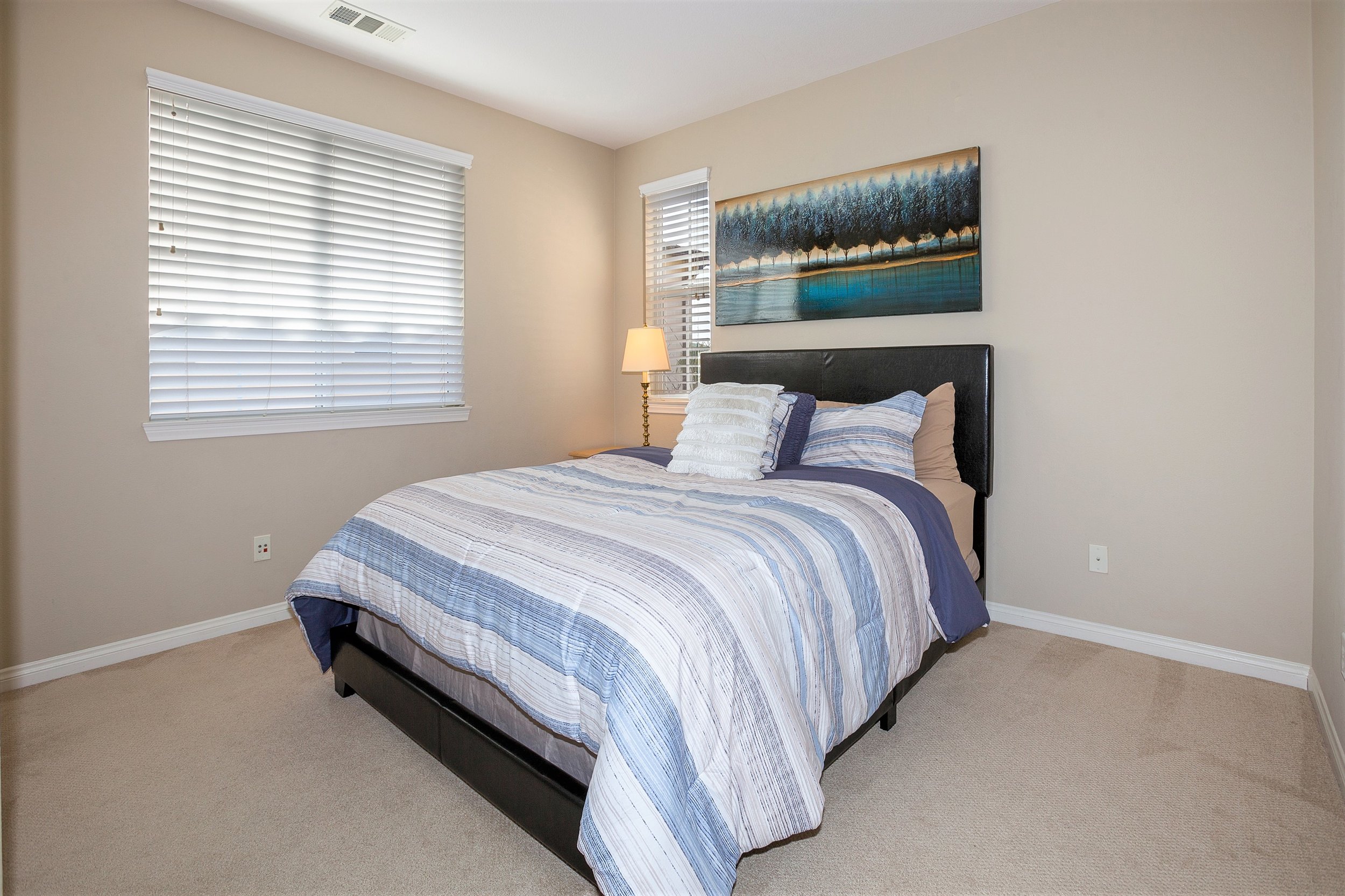 141 Weathervane - bed 3.jpg