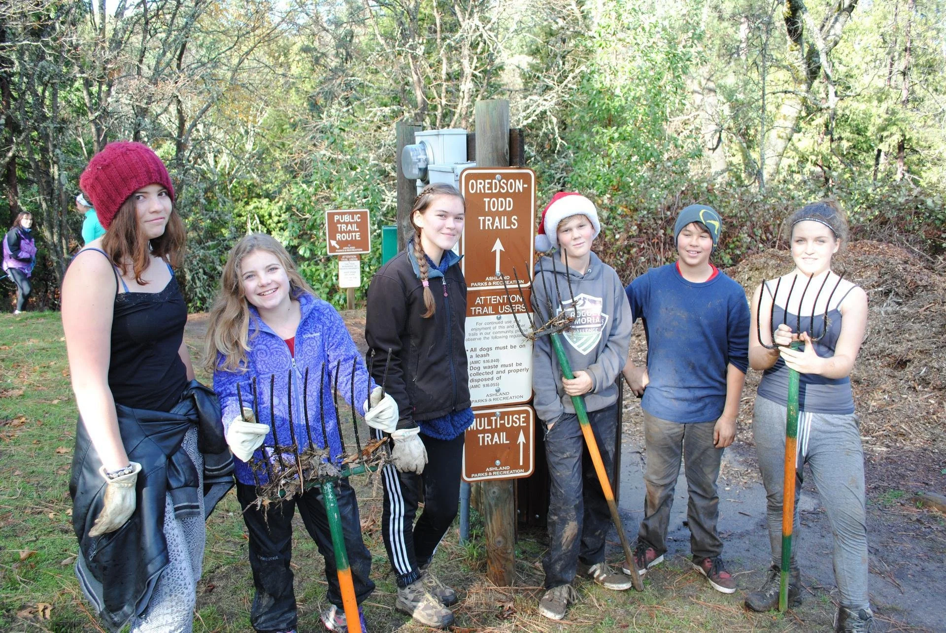 Volunteer On MLK Day Of Service