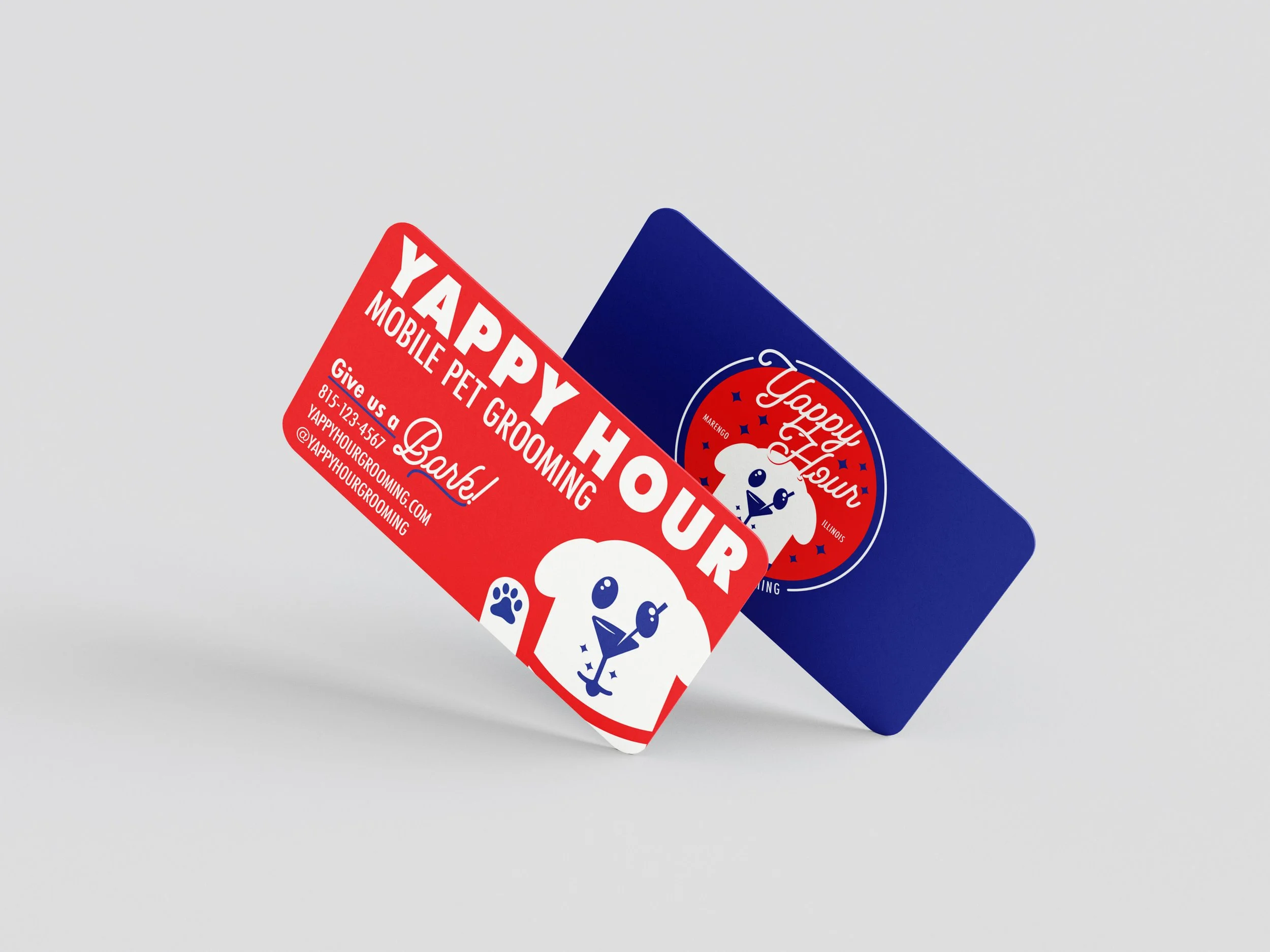 Free_Rounded_Business_Card_Mockup_3.jpg