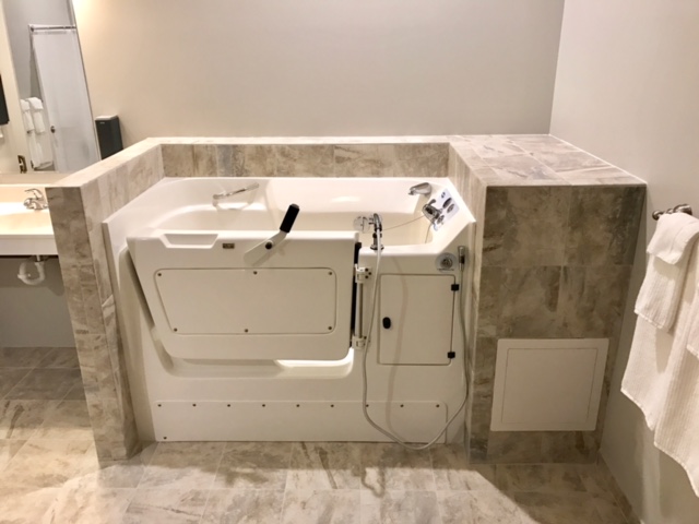 Jacuzzi Tub in the Therapy Room