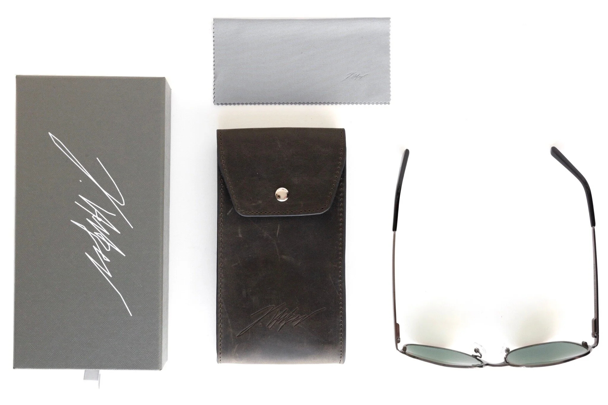 E455F408-7E24-4348-8603-99253A144064