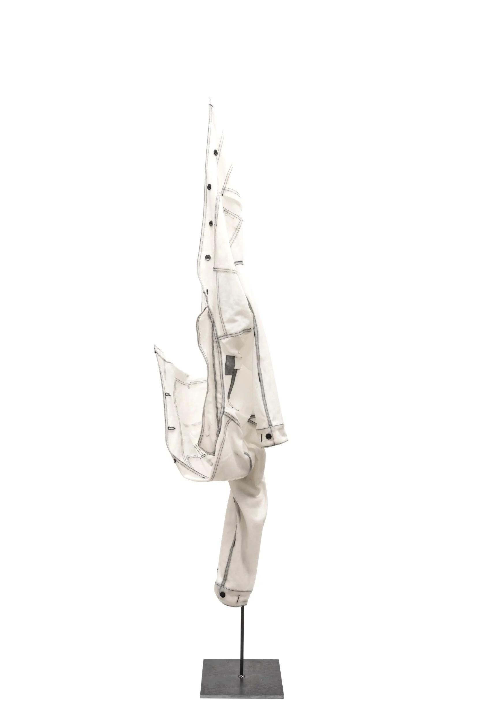 E8629799-04FE-40A9-BDA1-9111CA00BFAB